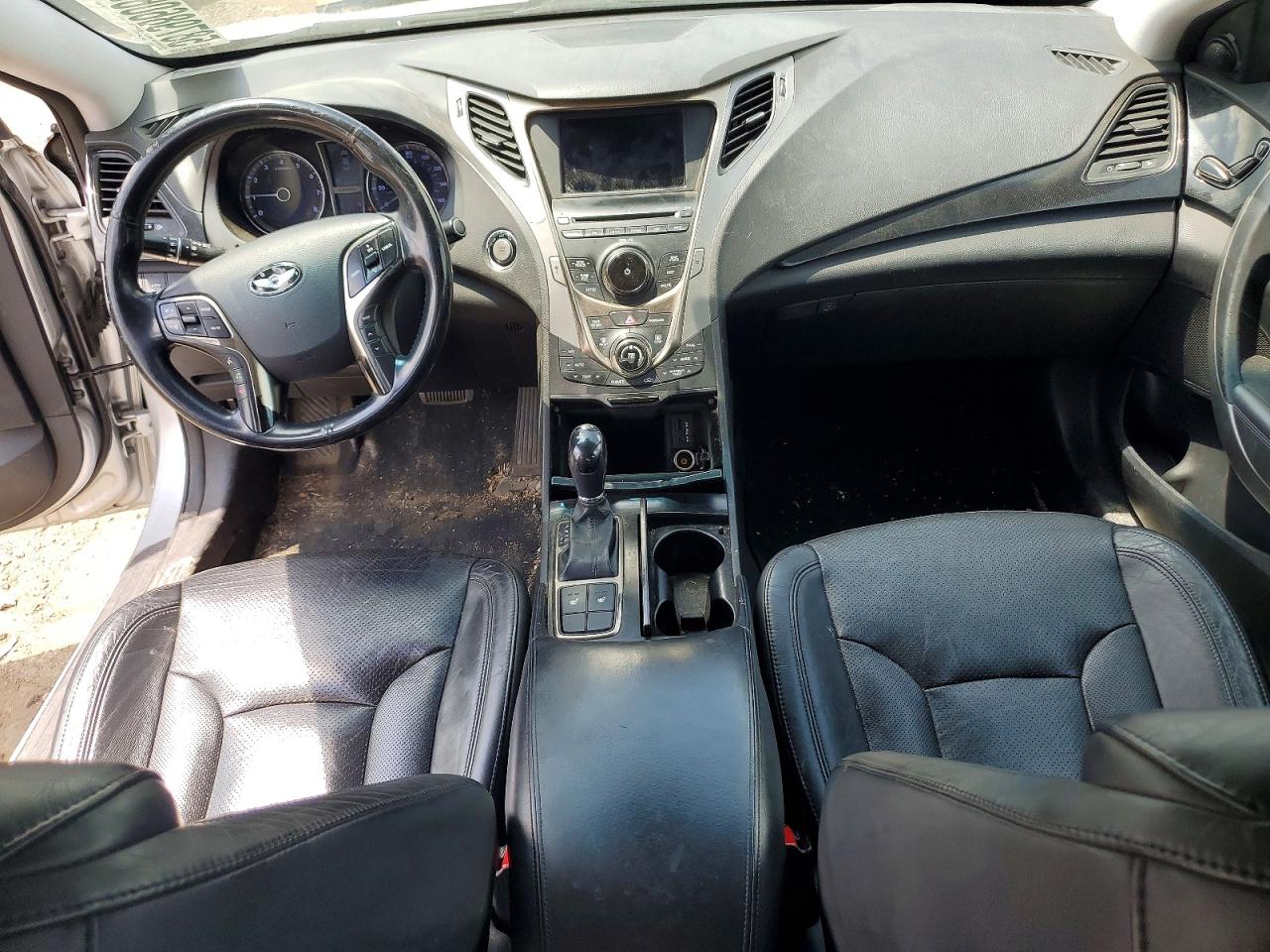 2012 Hyundai Azera Base Silver vin: KMHFG4JG6CA183536