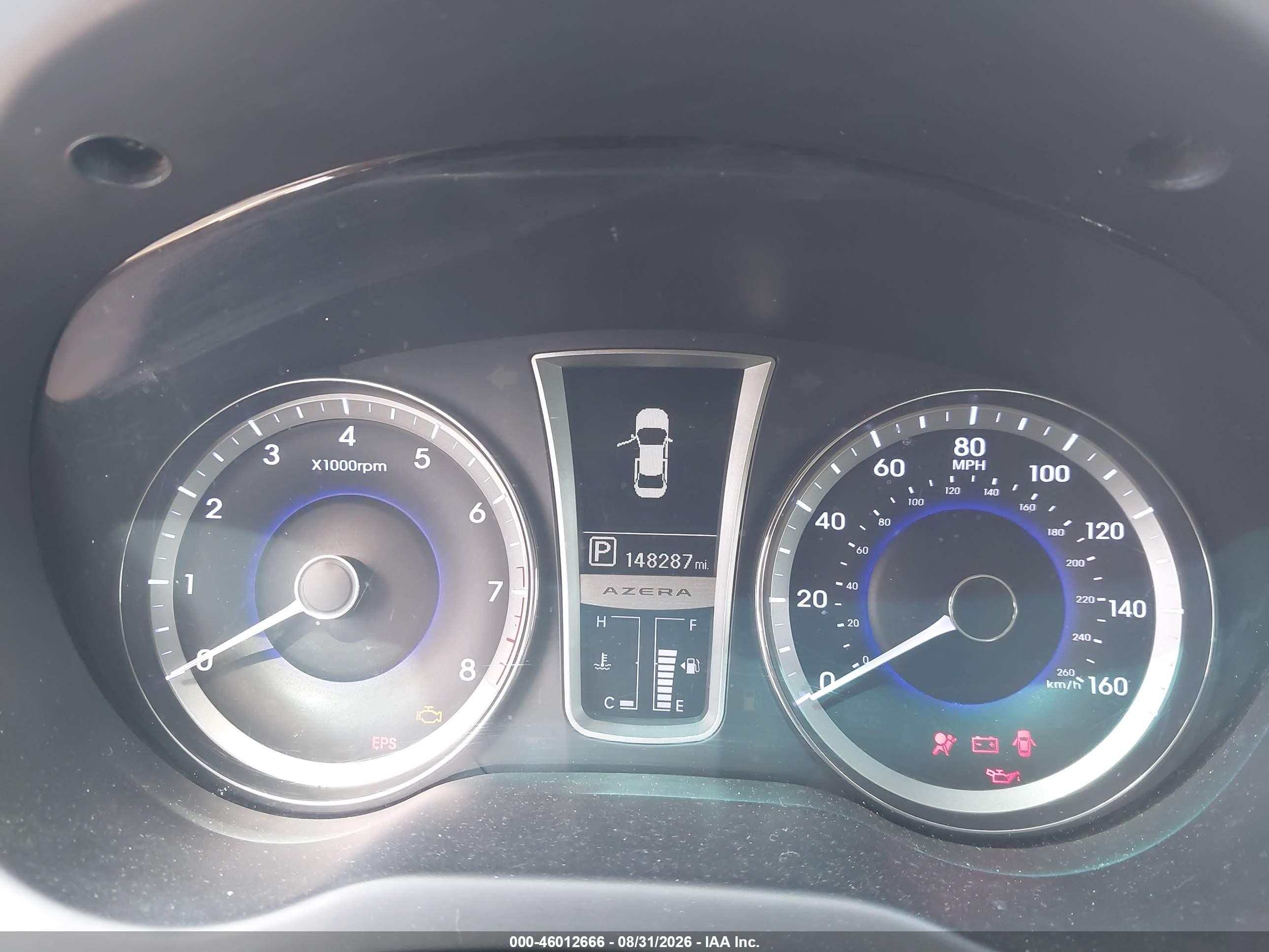 2013 Hyundai Azera   White vin: KMHFG4JG7DA240439