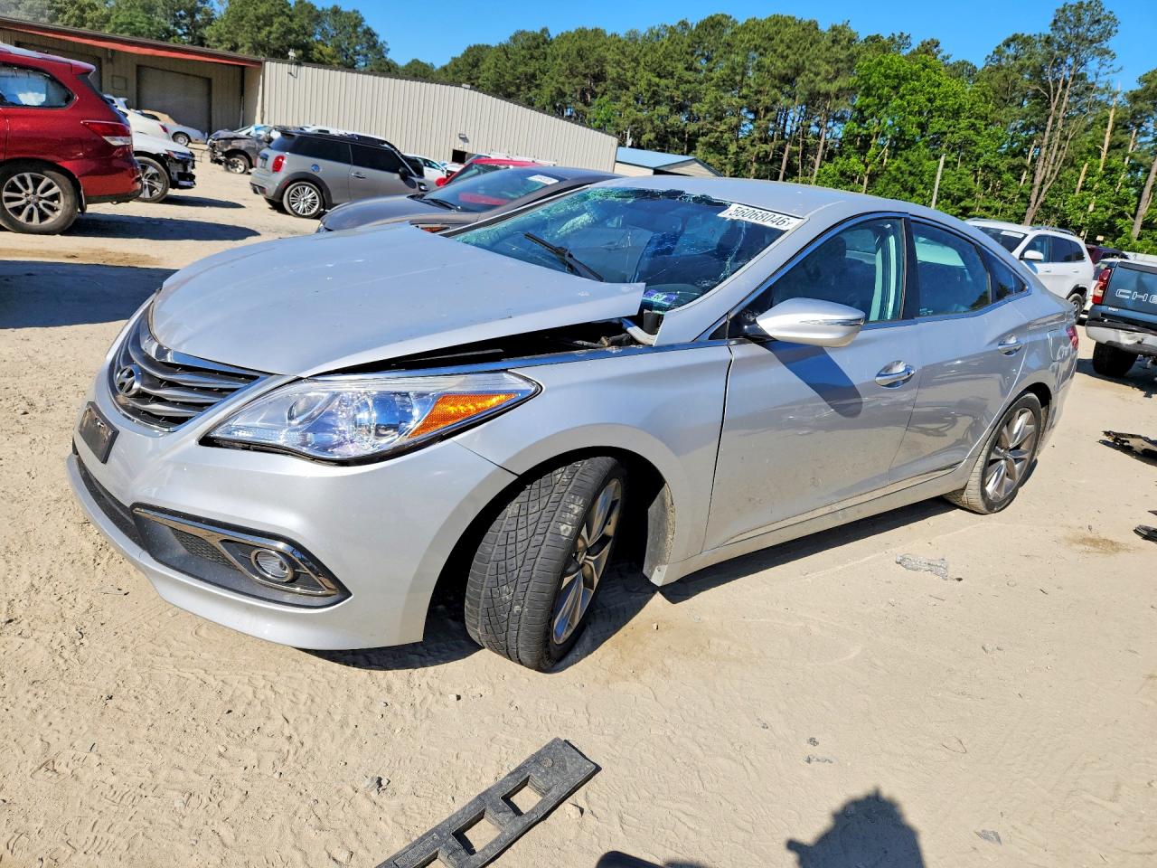 2015 Hyundai Azera Base Silver vin: KMHFG4JG7FA469397