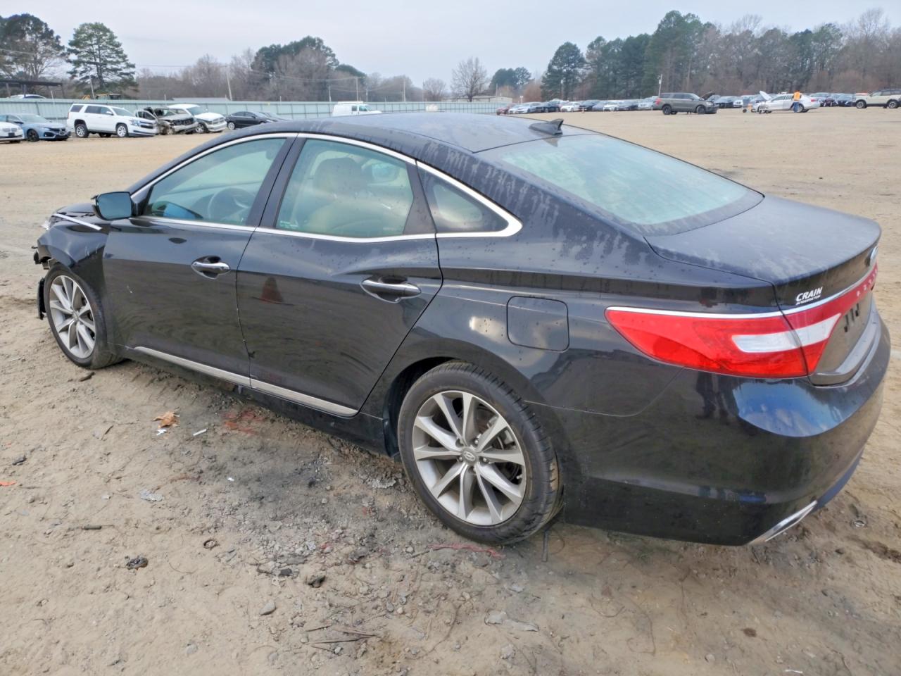 2015 Hyundai Azera Base Черный vin: KMHFG4JG7FA479010
