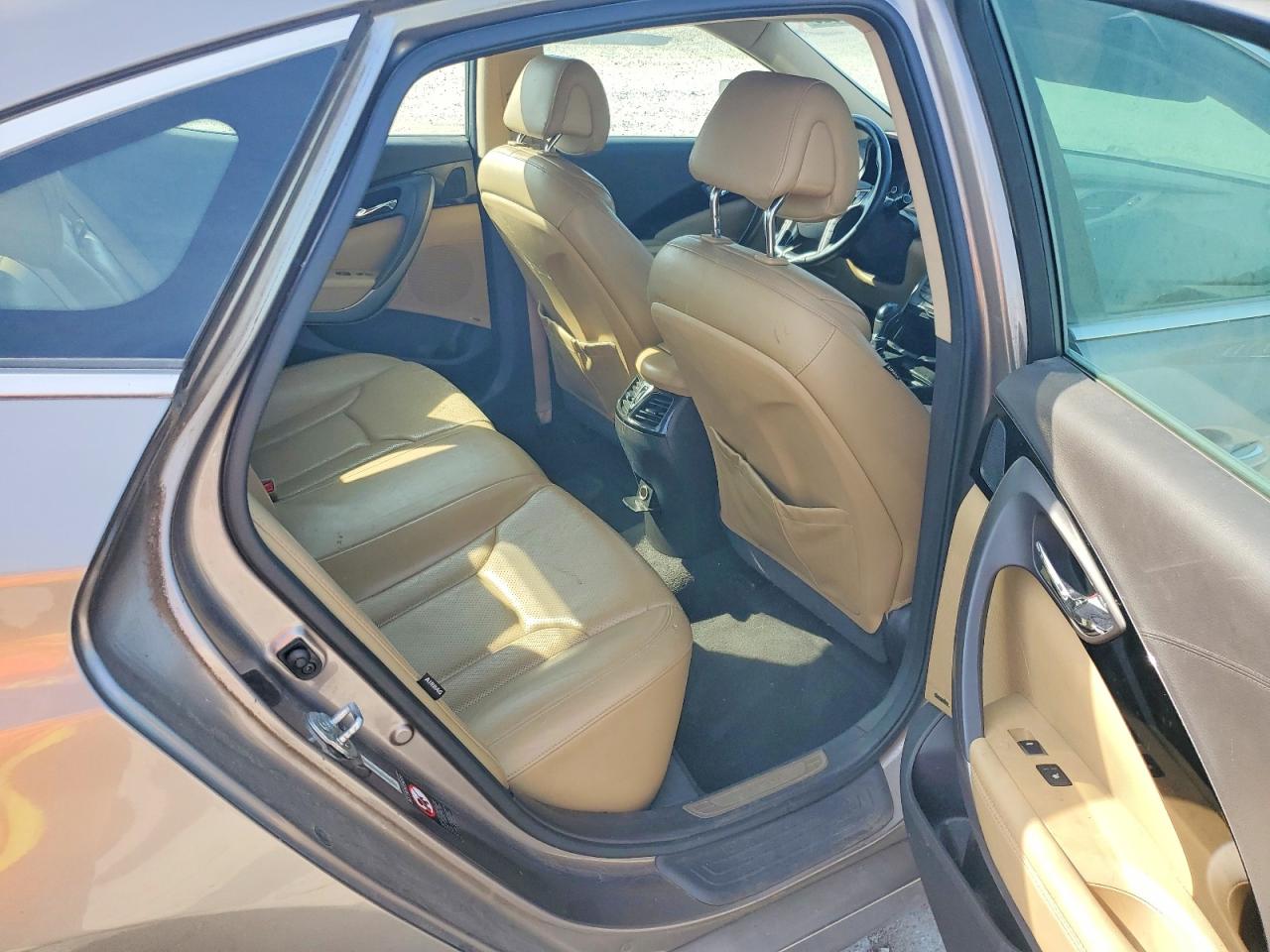 2013 Hyundai Azera Base Коричневый vin: KMHFG4JG8DA226825