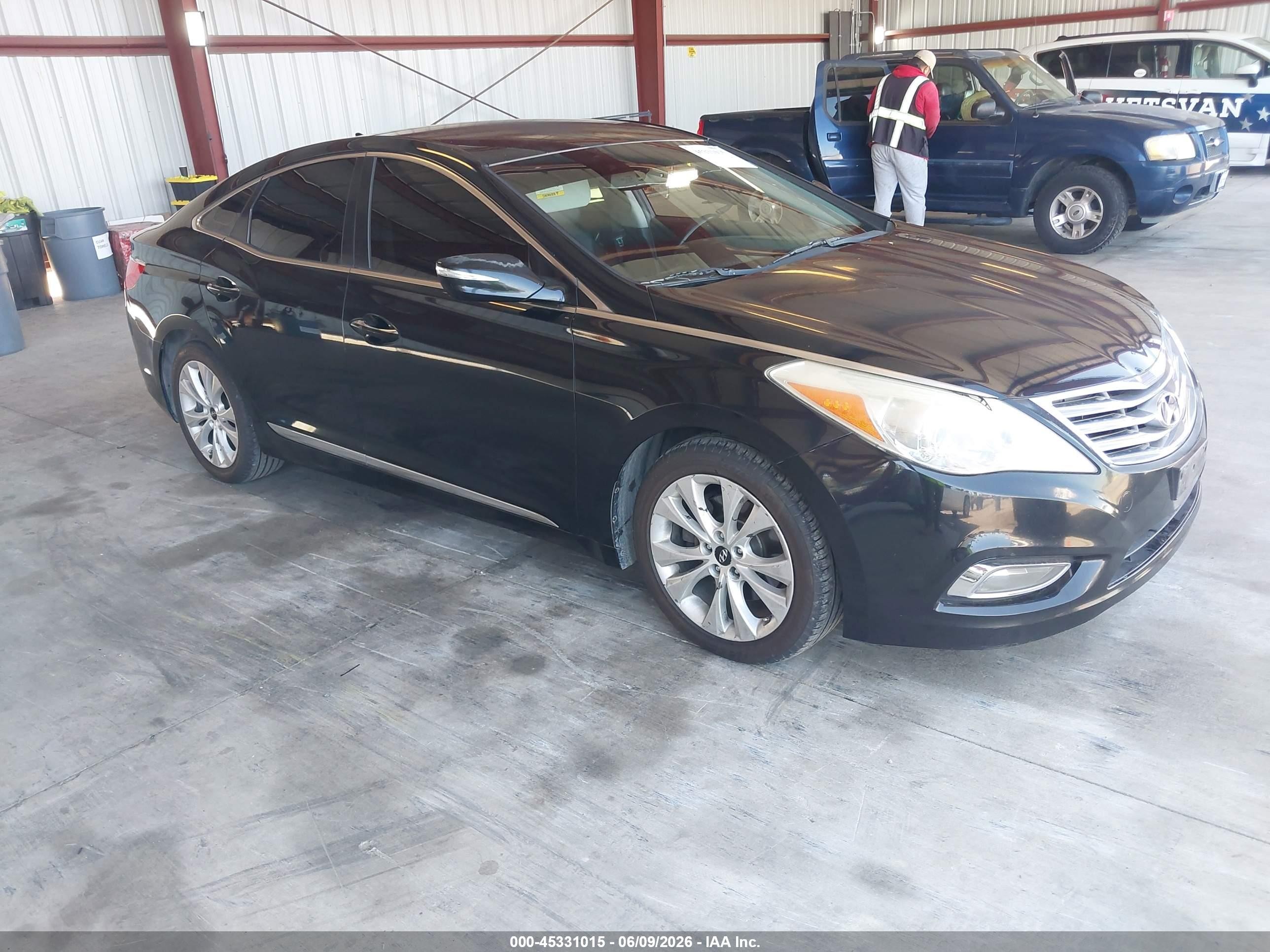 2013 Hyundai Azera   Черный vin: KMHFG4JG8DA265821