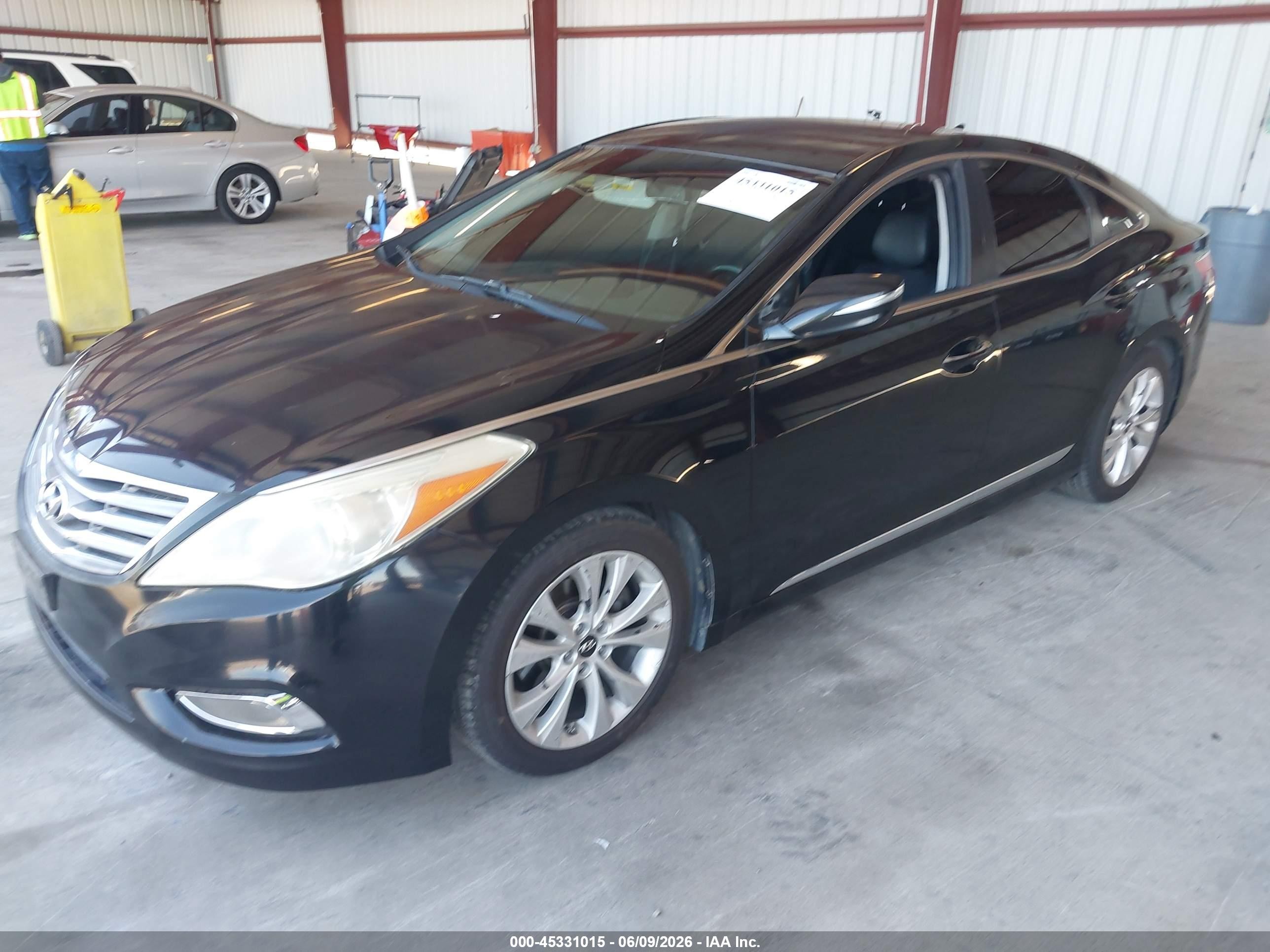 2013 Hyundai Azera   Черный vin: KMHFG4JG8DA265821
