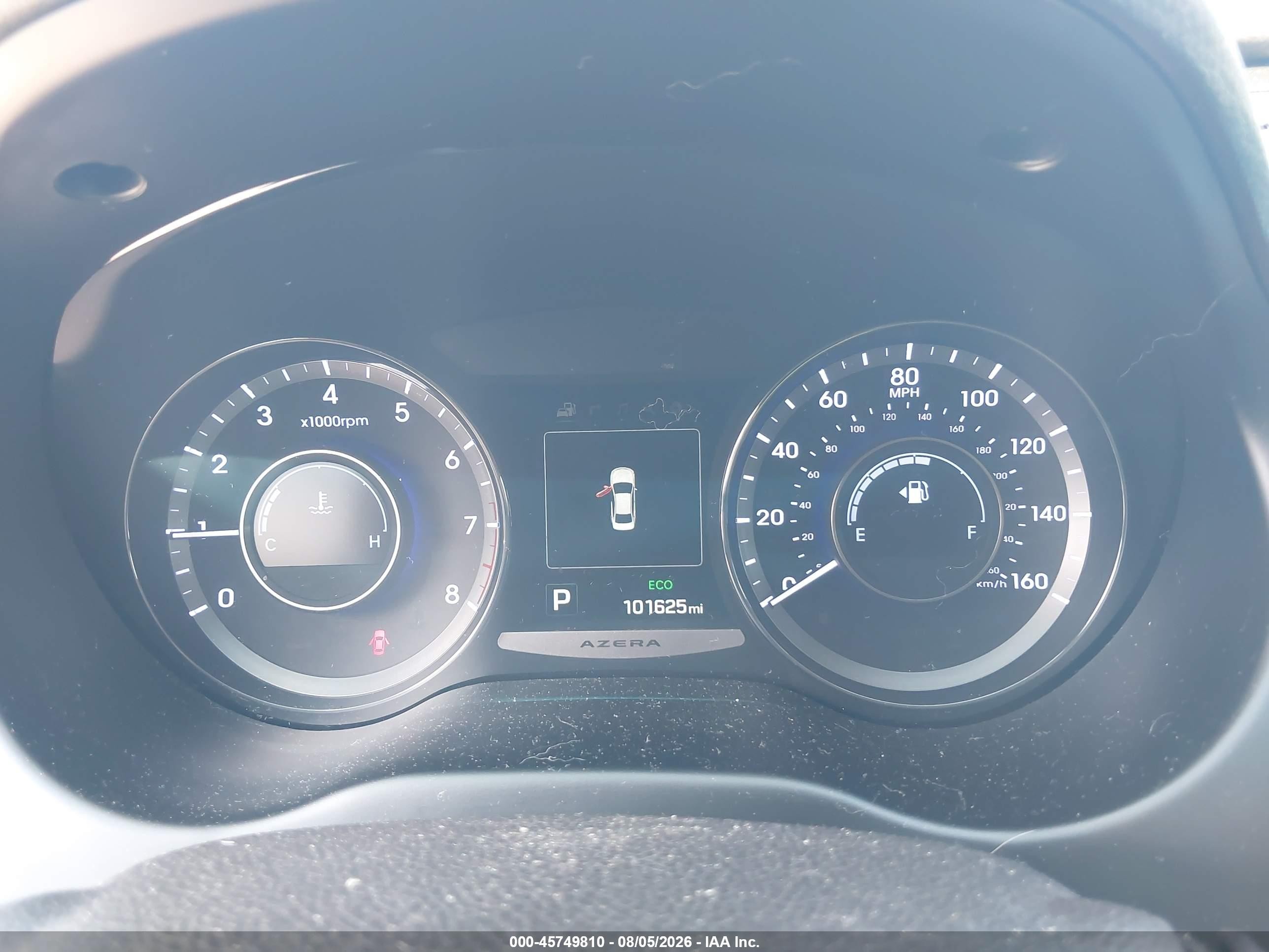 2015 Hyundai Azera   White vin: KMHFG4JG8FA478951