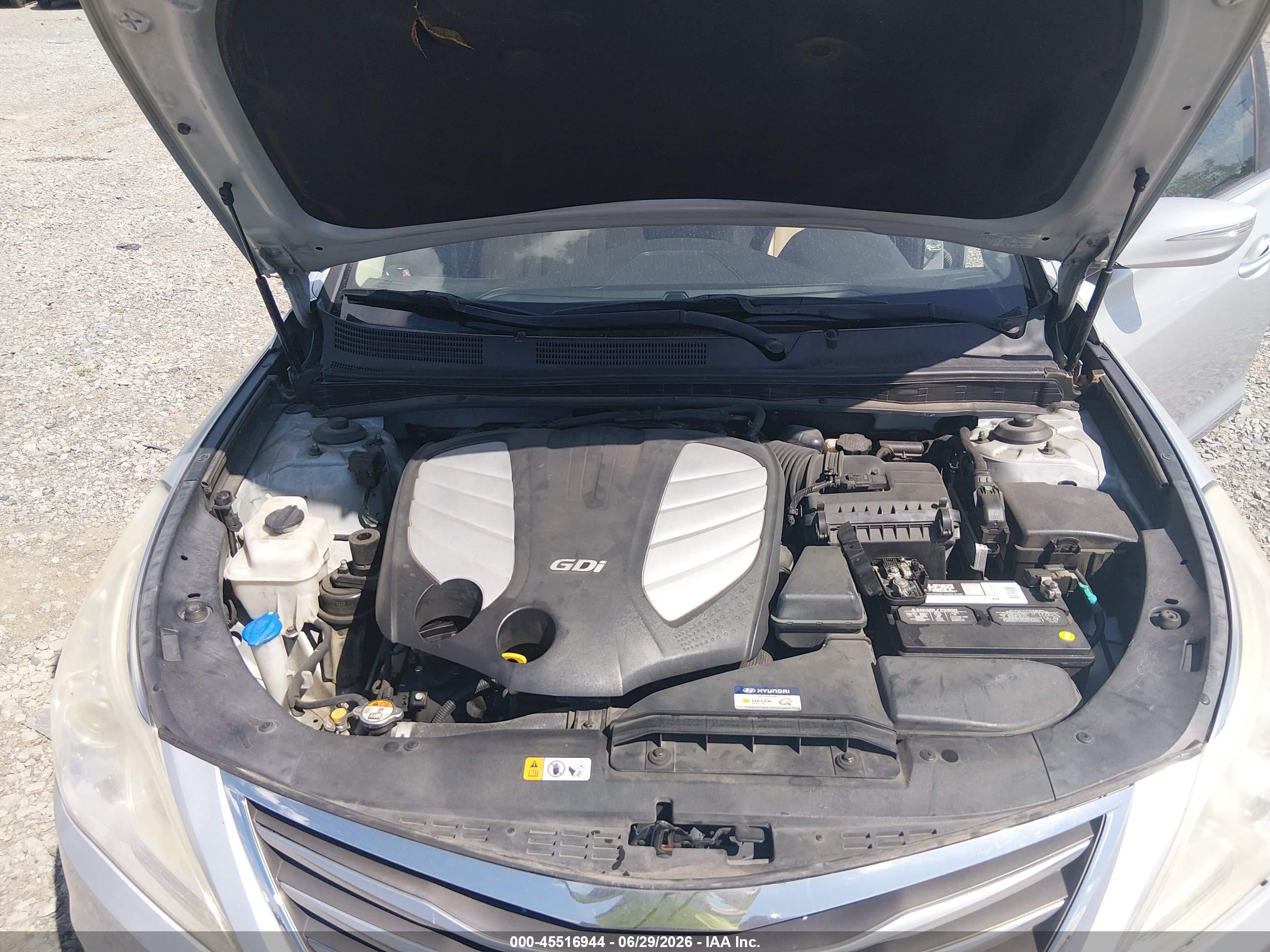 2015 Hyundai Azera   Silver vin: KMHFG4JG9FA454206