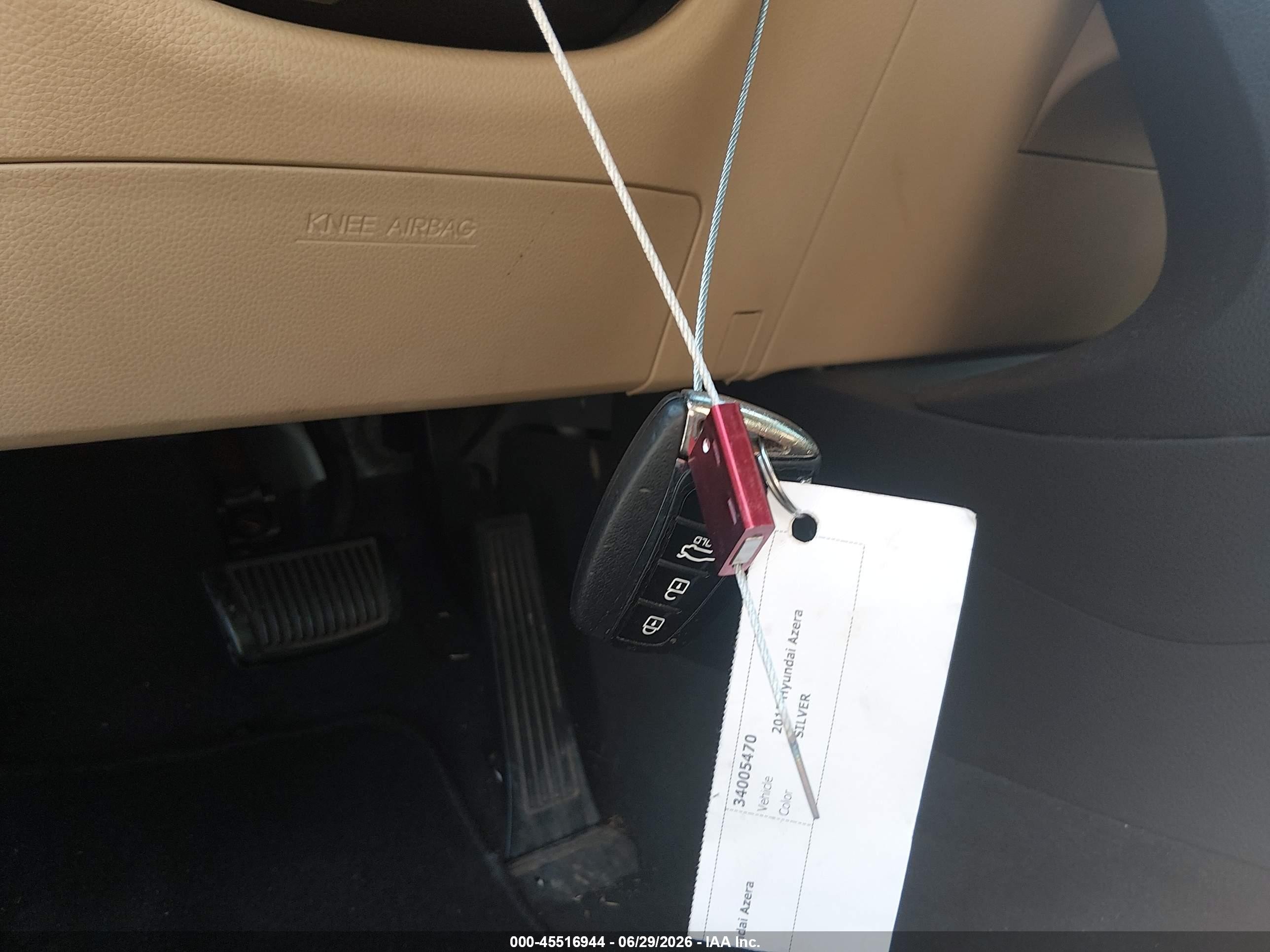 2015 Hyundai Azera   Silver vin: KMHFG4JG9FA454206