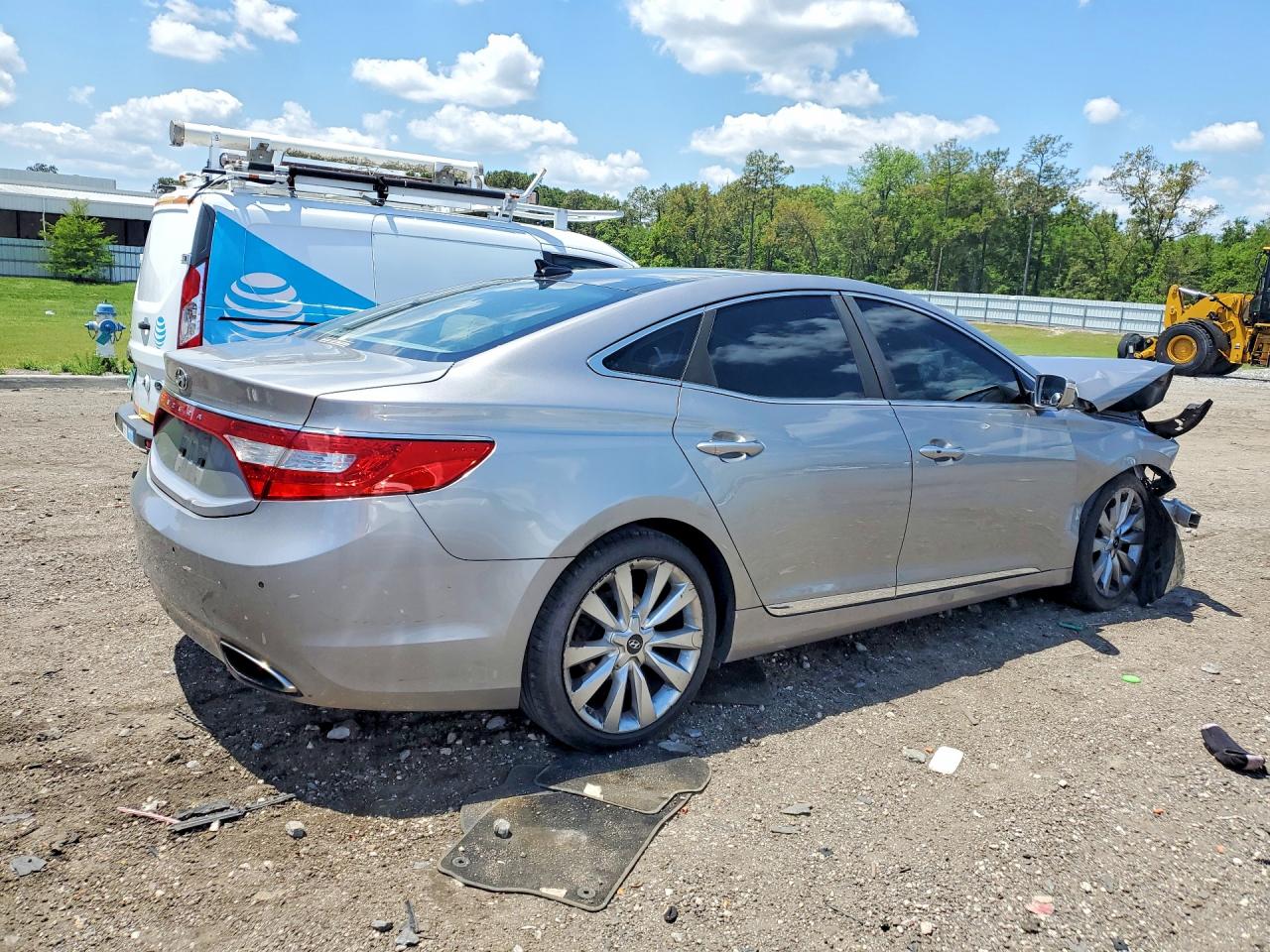 2013 Hyundai Azera Base Silver vin: KMHFH4JG0DA231160