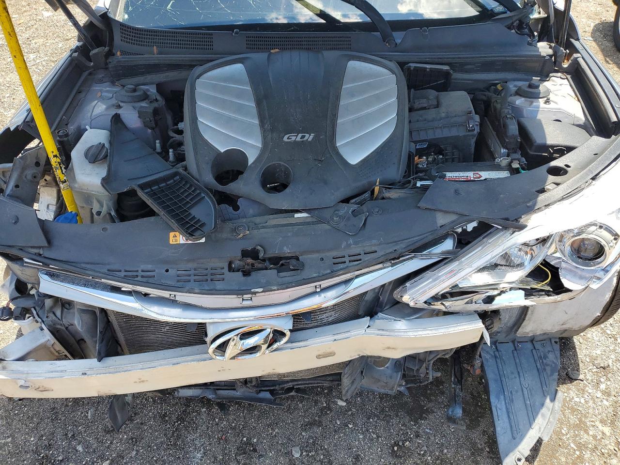2013 Hyundai Azera Base Silver vin: KMHFH4JG0DA231160