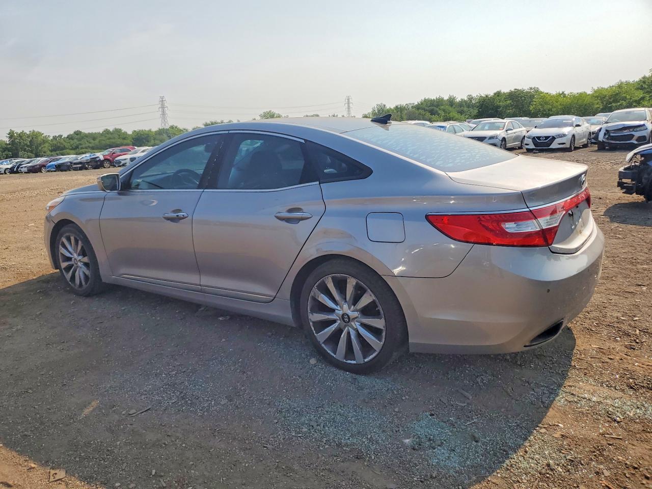 2013 Hyundai Azera Base Silver vin: KMHFH4JG0DA326642