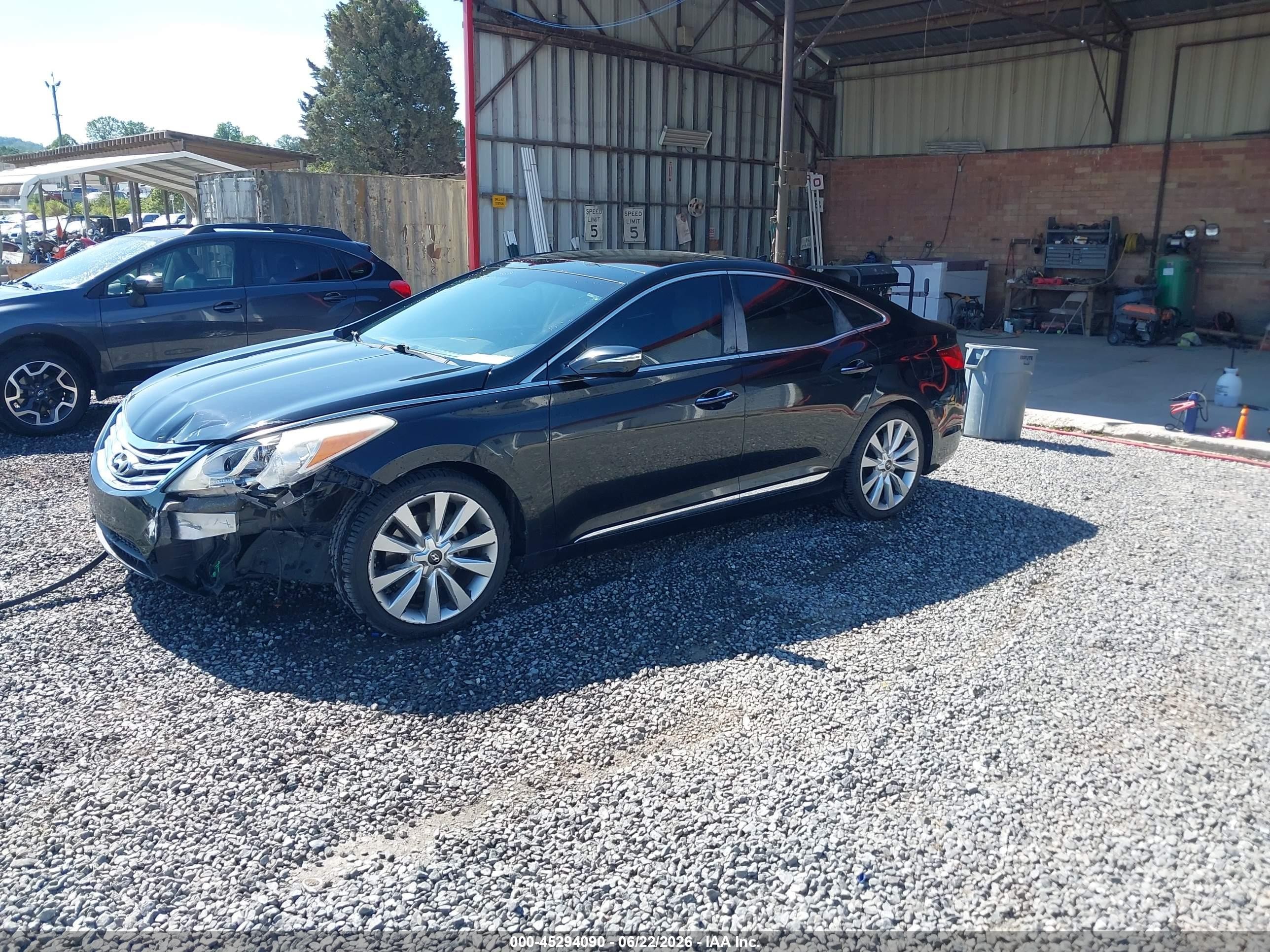 2014 Hyundai Azera Limited Black vin: KMHFH4JG0EA349811