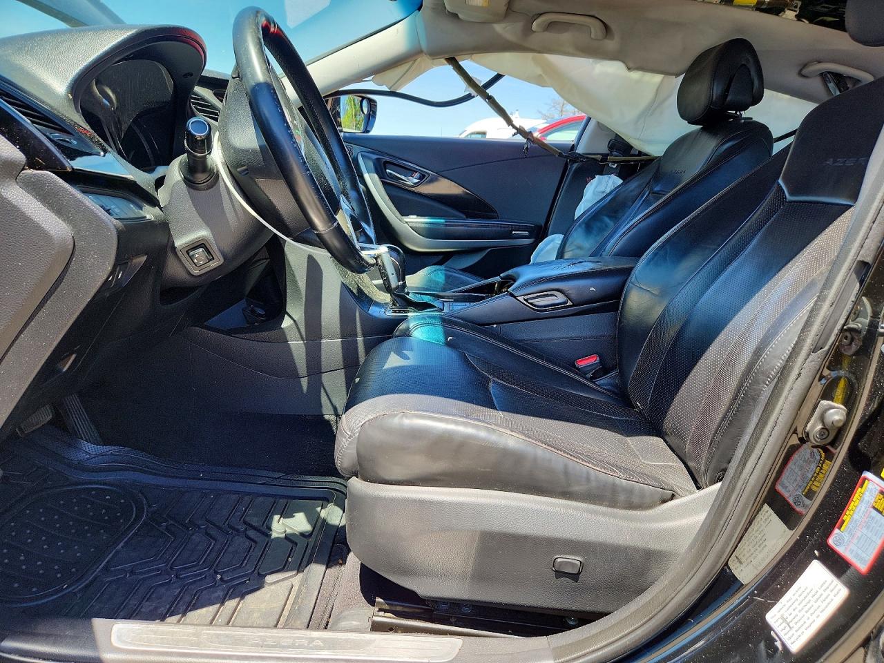 2012 Hyundai Azera Base Black vin: KMHFH4JG1CA159142