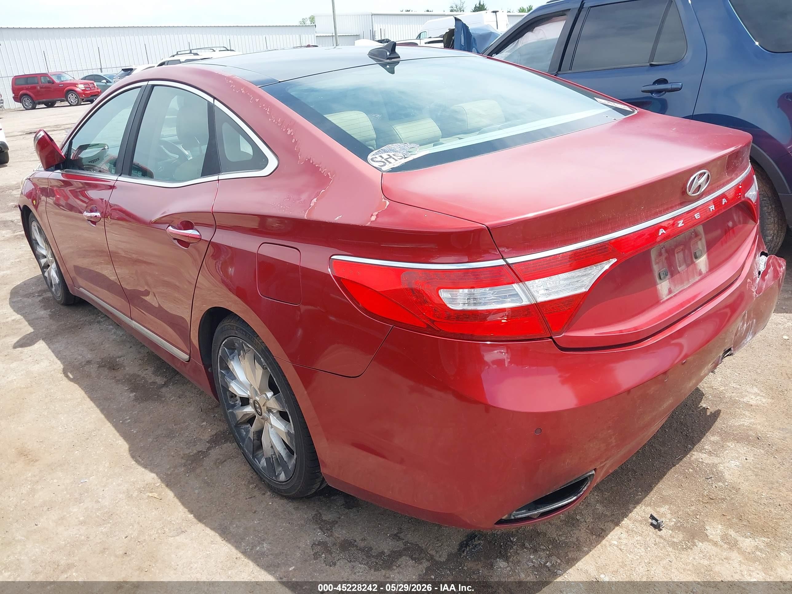 2012 Hyundai Azera   Red vin: KMHFH4JG1CA163515