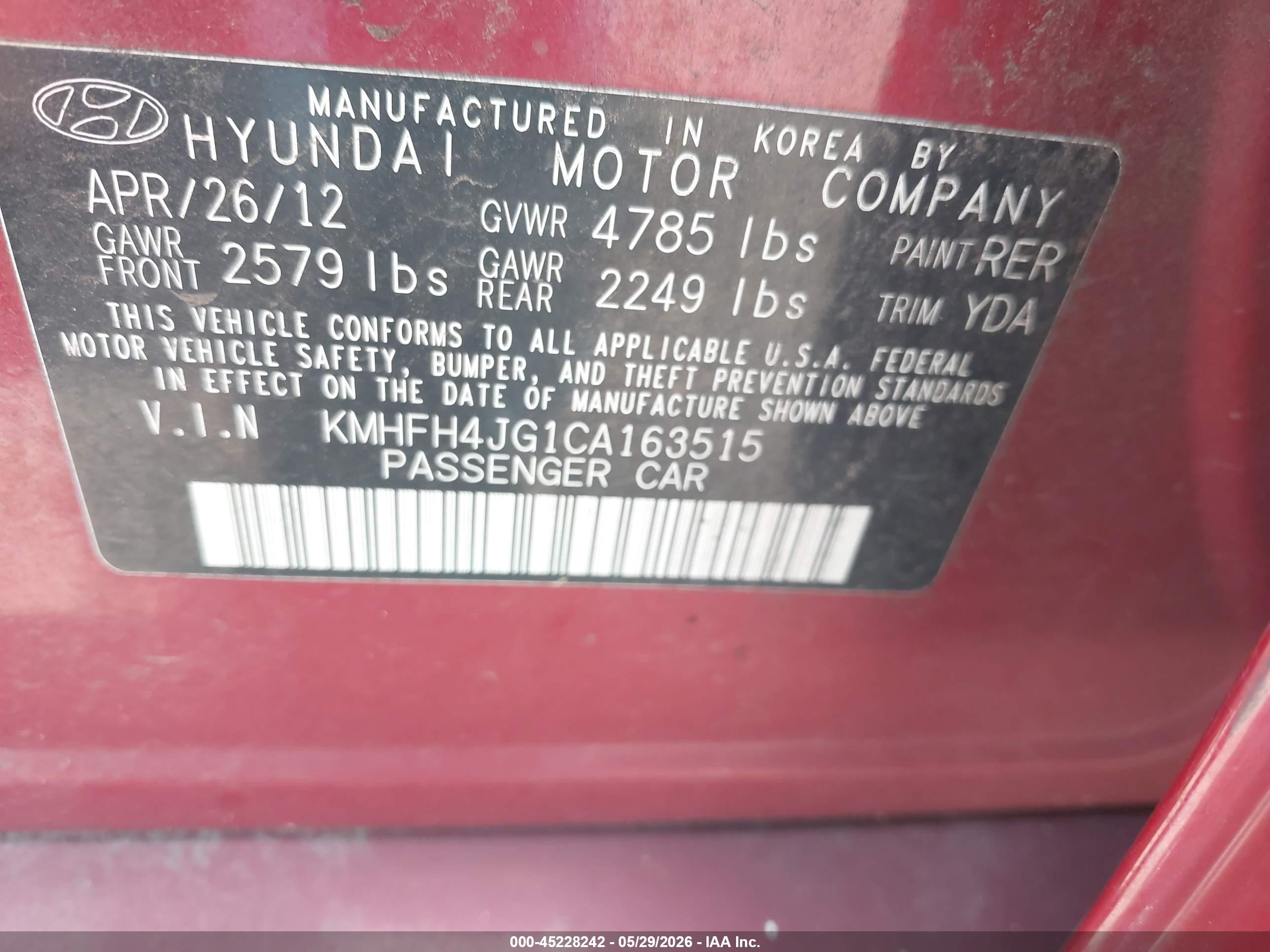 2012 Hyundai Azera   Red vin: KMHFH4JG1CA163515