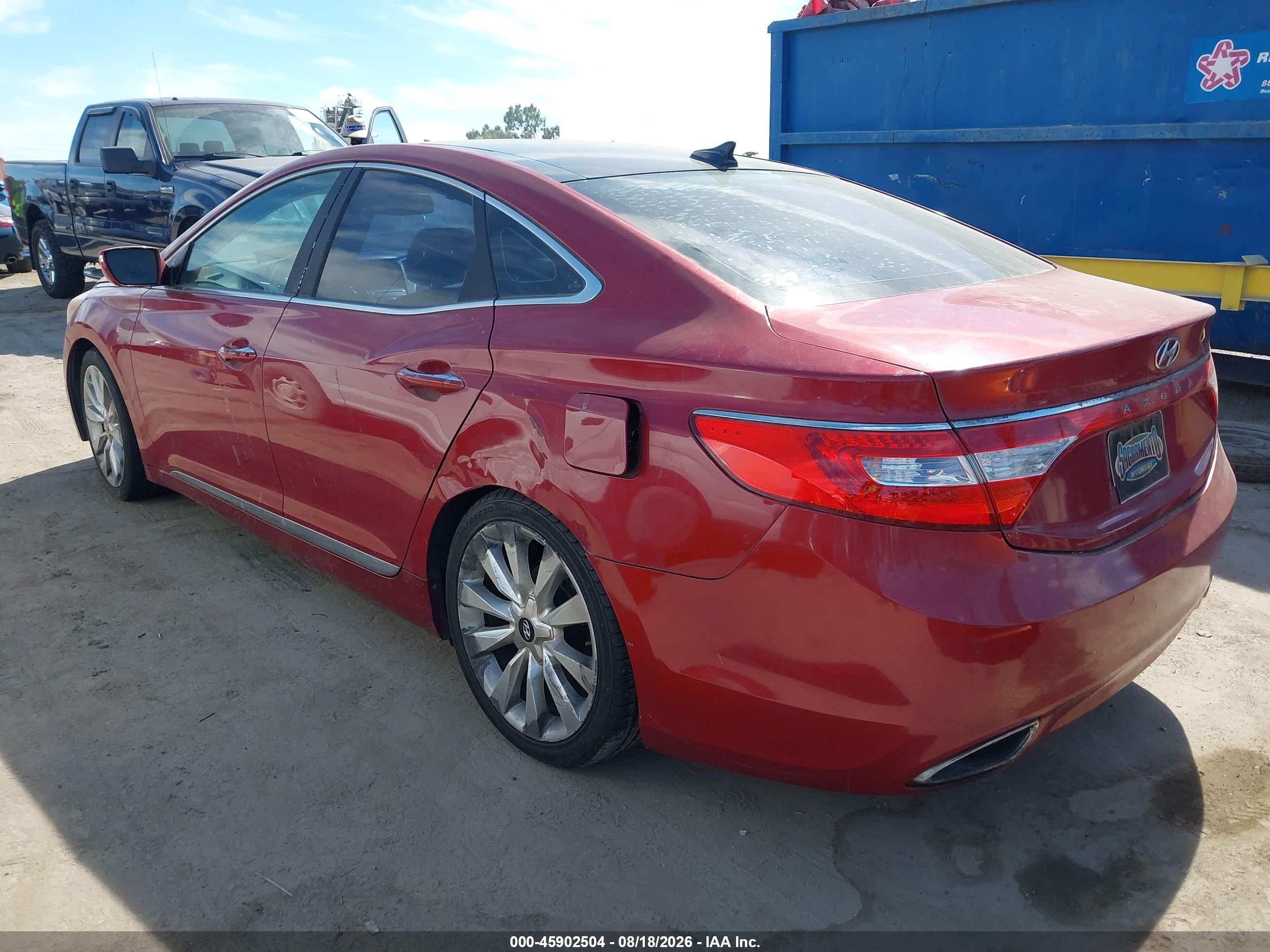 2012 Hyundai Azera   Red vin: KMHFH4JG2CA124626