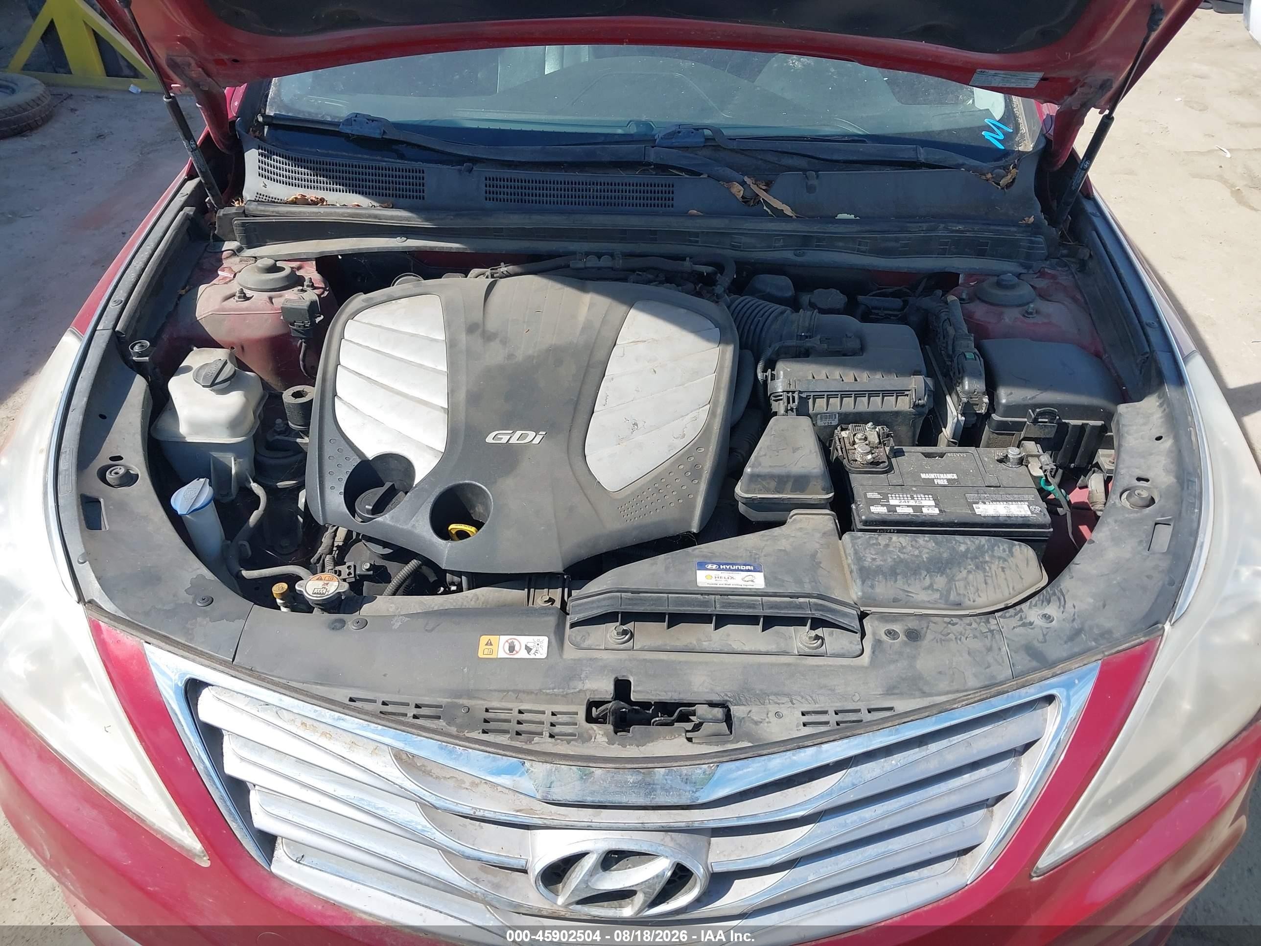 2012 Hyundai Azera   Red vin: KMHFH4JG2CA124626