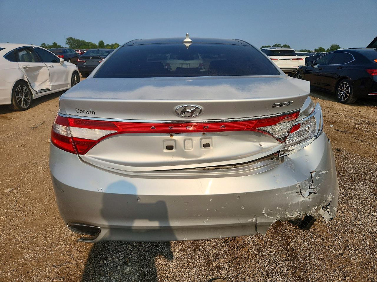 2012 Hyundai Azera Base Silver vin: KMHFH4JG3CA175388