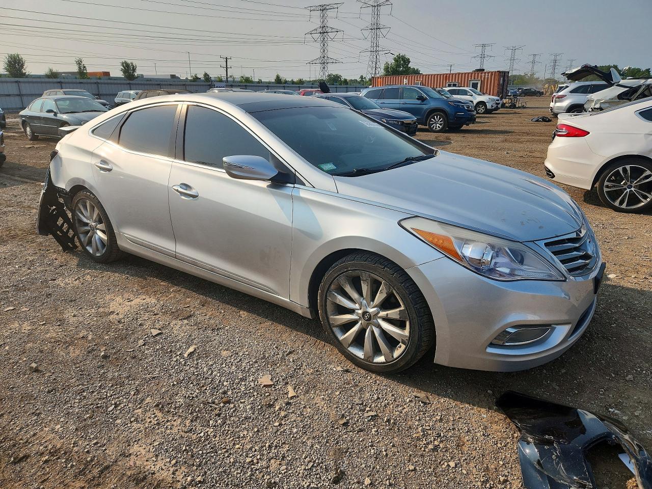 2012 Hyundai Azera Base Silver vin: KMHFH4JG3CA175388