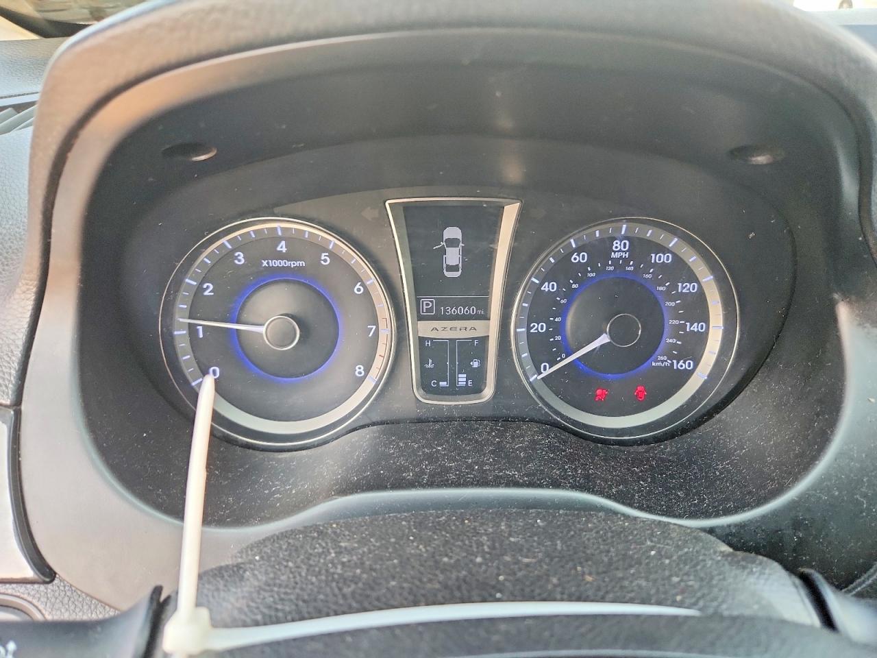 2012 Hyundai Azera Base Silver vin: KMHFH4JG3CA175388