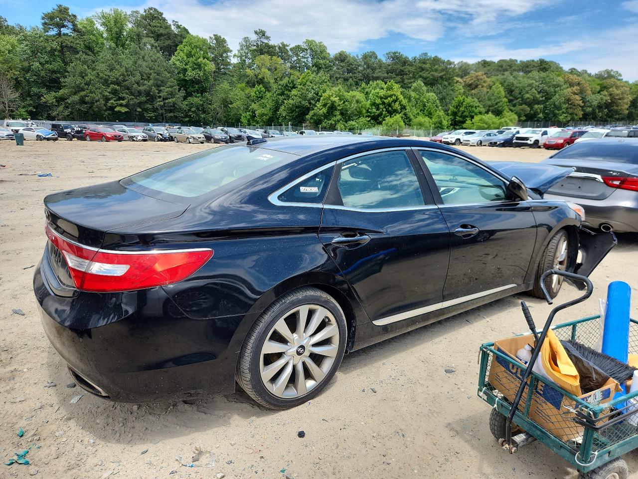 2013 Hyundai Azera Base Black vin: KMHFH4JG3DA320804