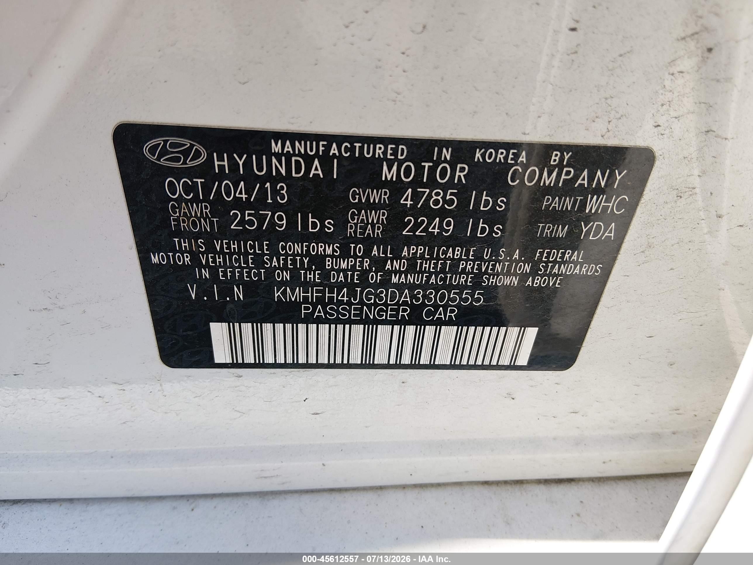 2013 Hyundai Azera   White vin: KMHFH4JG3DA330555