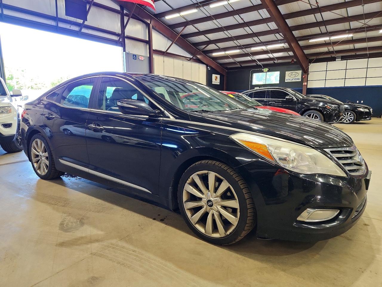 2014 Hyundai Azera Limited Black vin: KMHFH4JG3EA353576