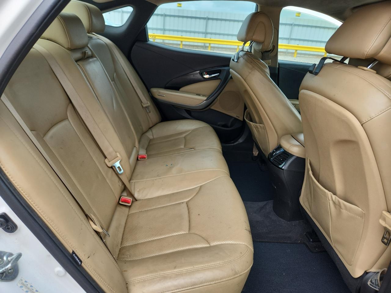 2014 Hyundai Azera Limited White vin: KMHFH4JG3EA370331