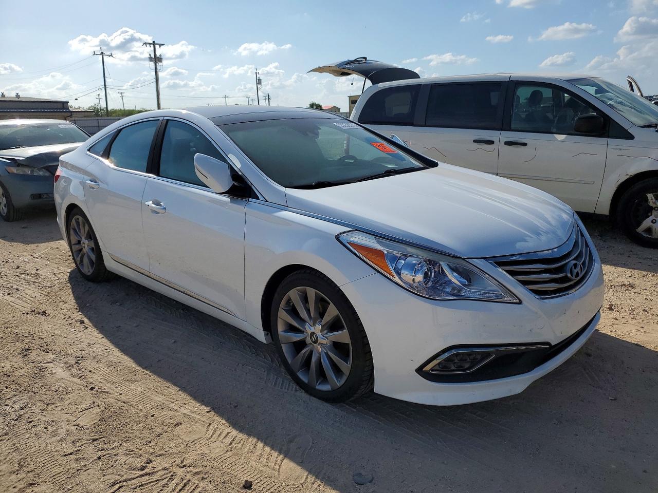 2015 Hyundai Azera Limited White vin: KMHFH4JG3FA474660