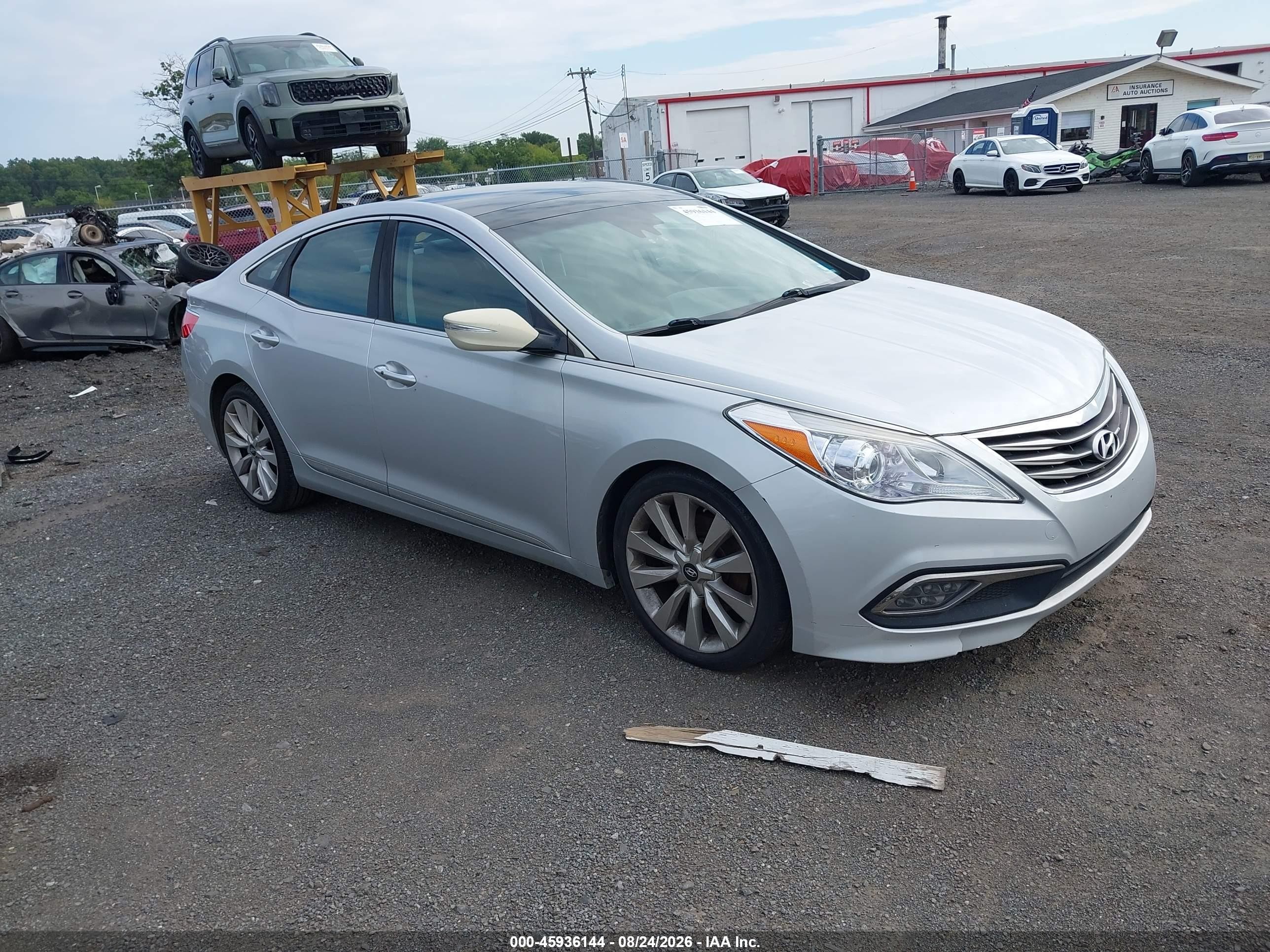 2015 Hyundai Azera Limited Silver vin: KMHFH4JG3FA487926