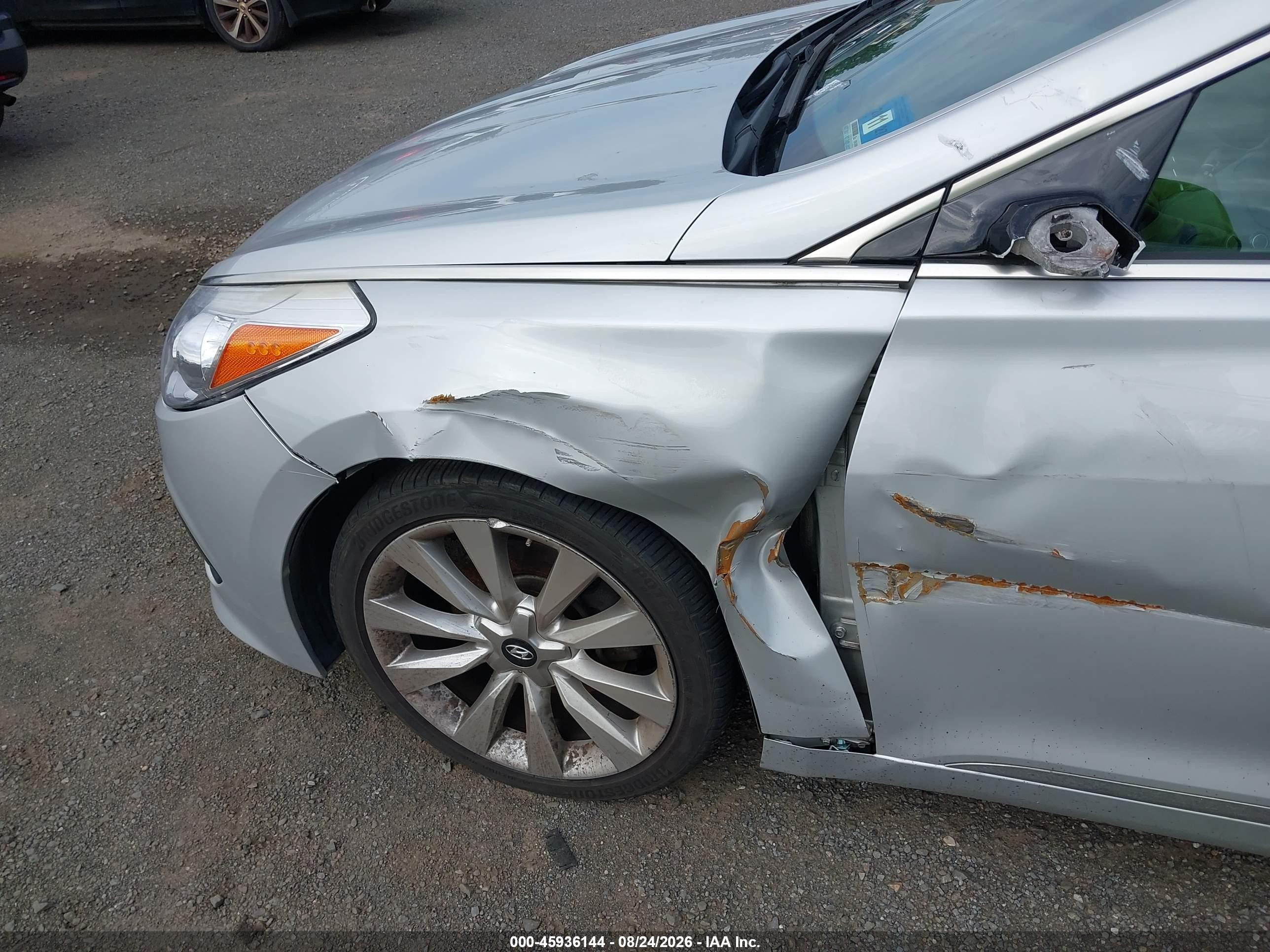 2015 Hyundai Azera Limited Silver vin: KMHFH4JG3FA487926