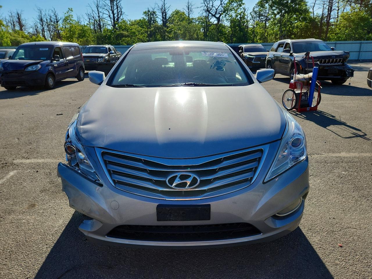 2013 Hyundai Azera Base Silver vin: KMHFH4JG4DA249273