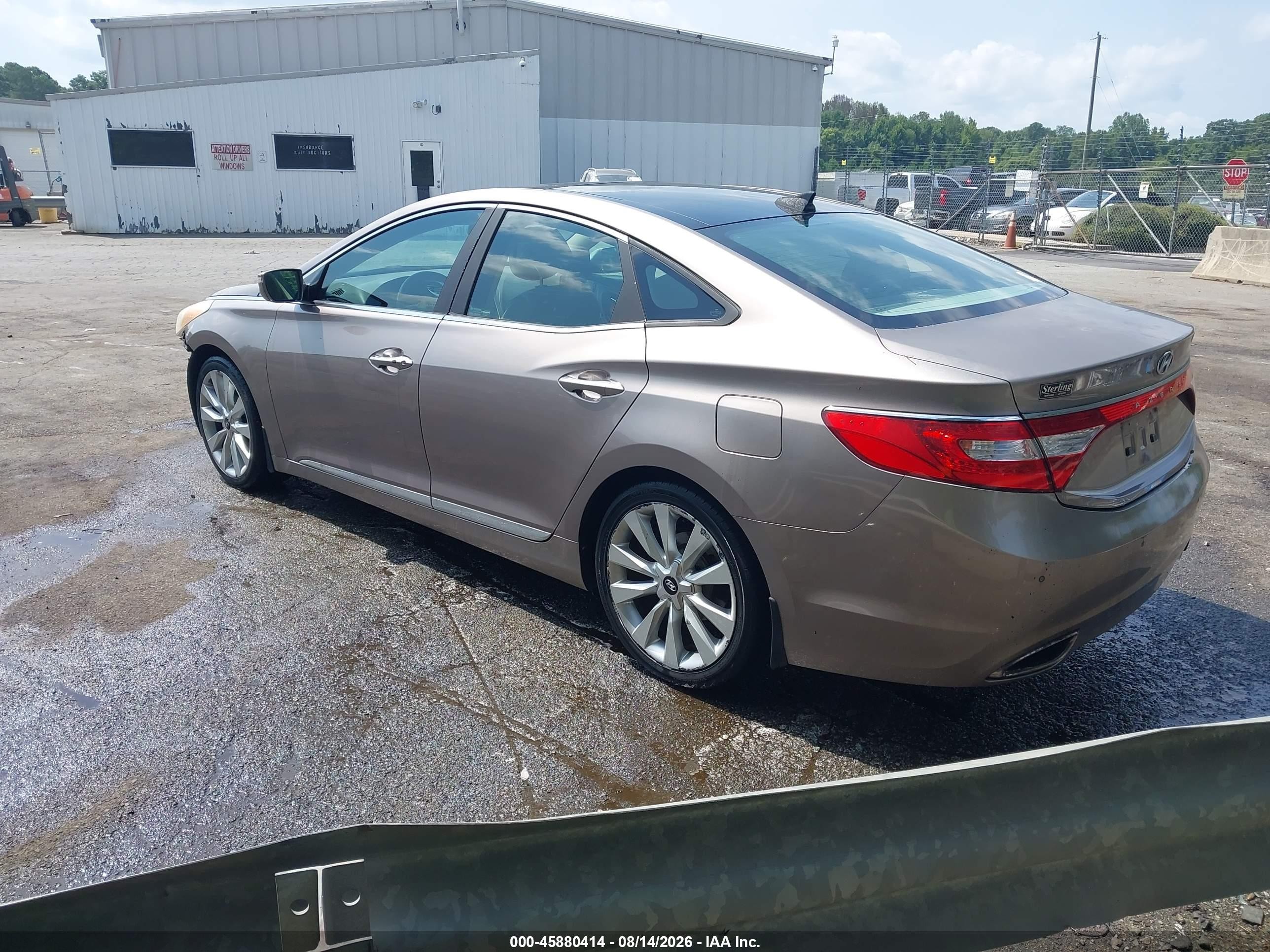 2013 Hyundai Azera   Brown vin: KMHFH4JG4DA257292
