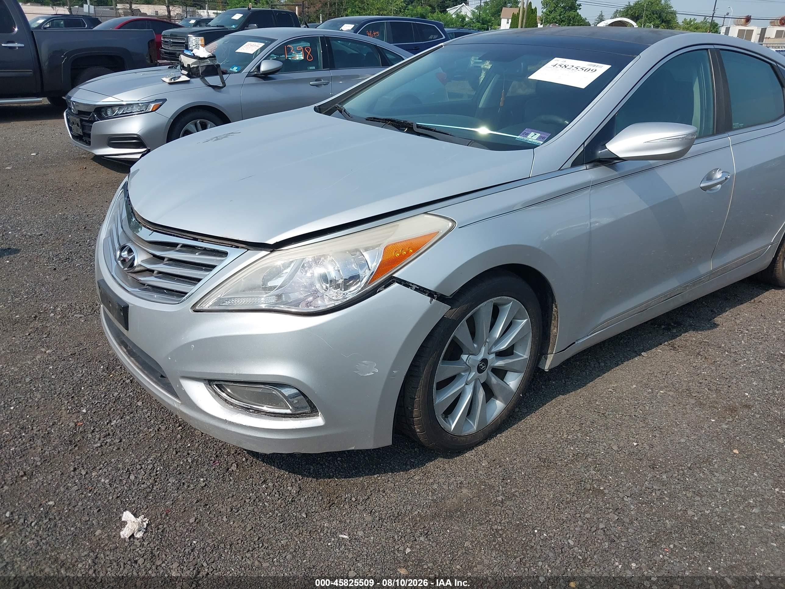2013 Hyundai Azera   Silver vin: KMHFH4JG4DA263951