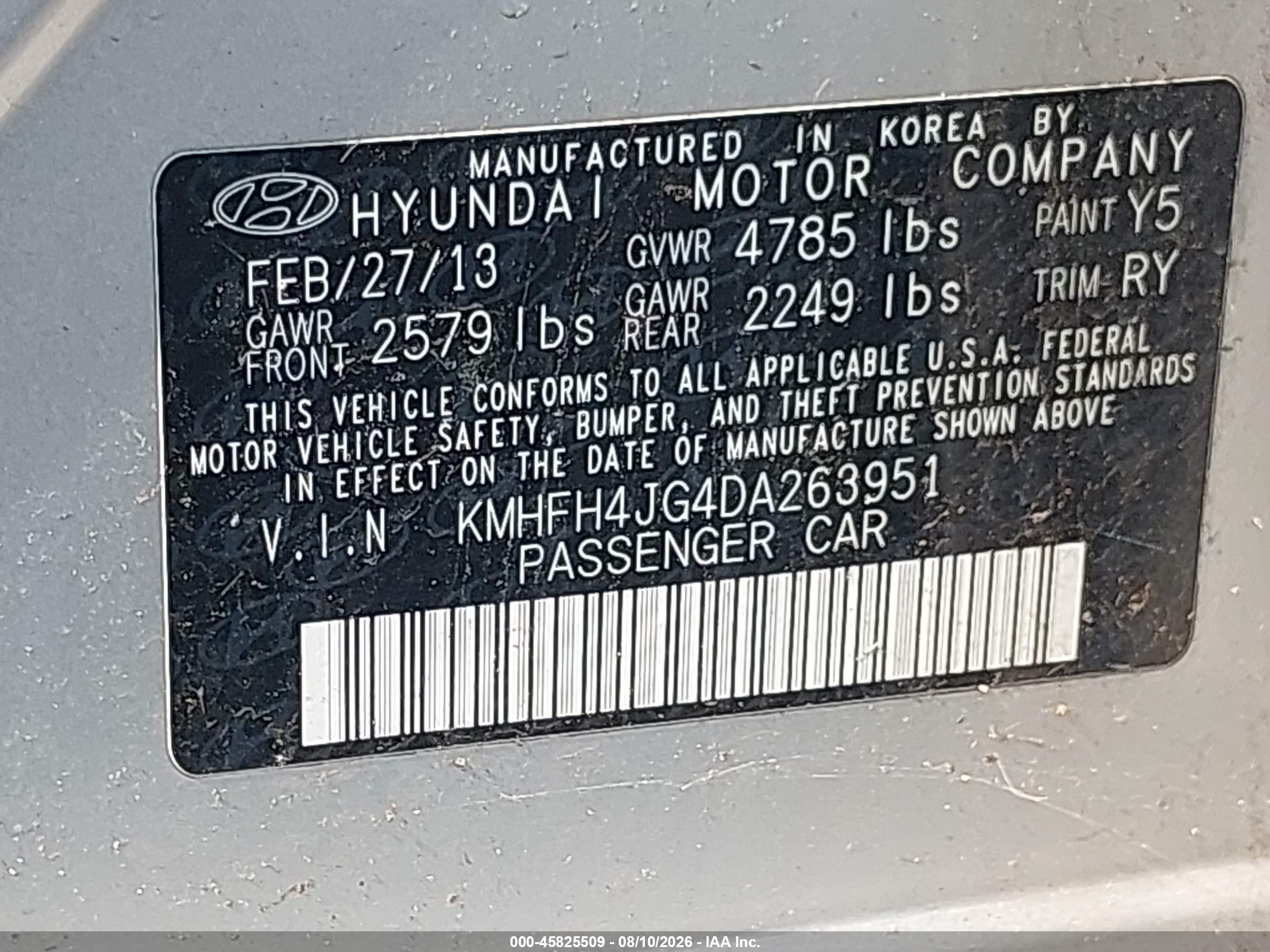 2013 Hyundai Azera   Silver vin: KMHFH4JG4DA263951