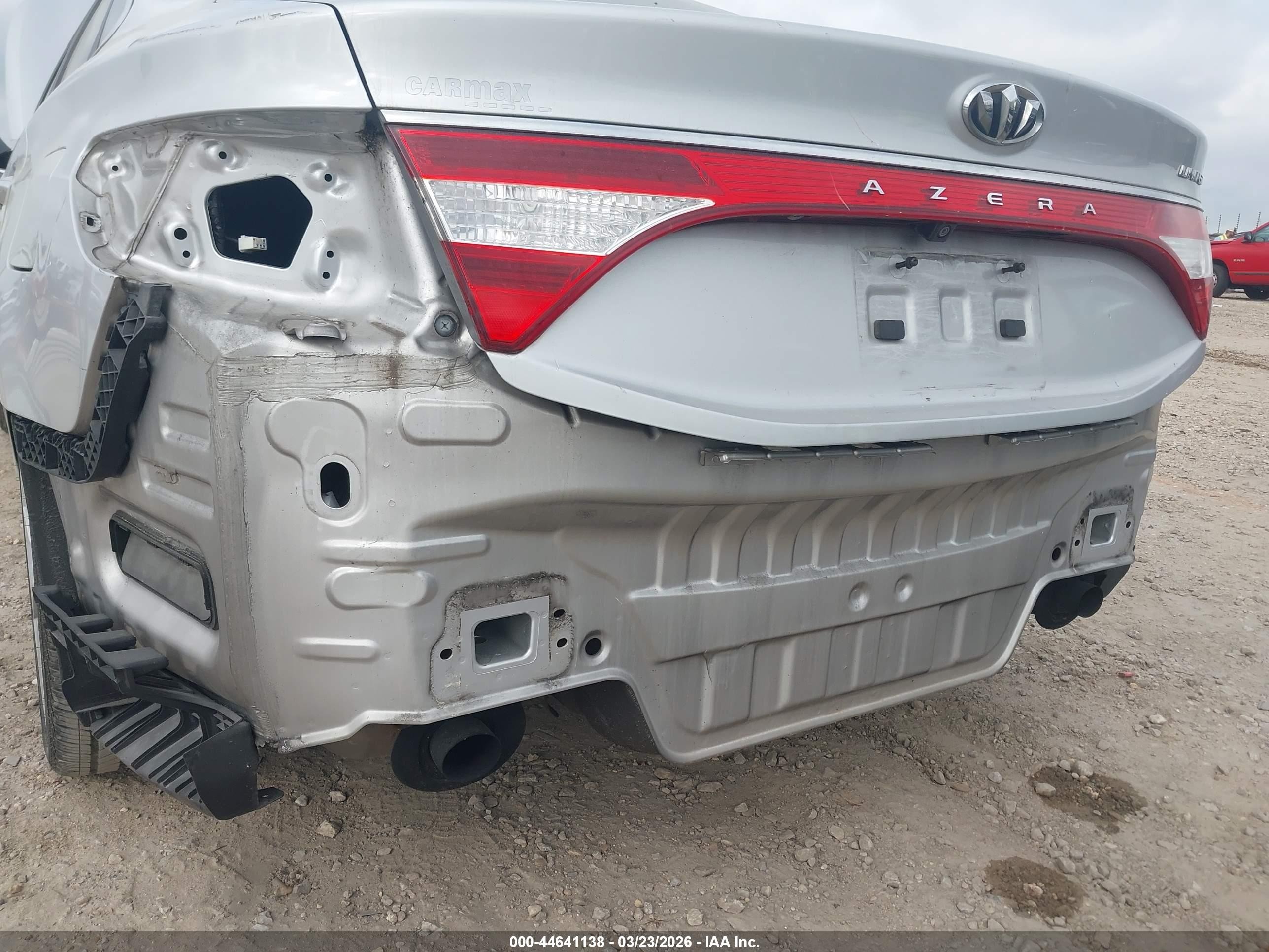 2014 Hyundai Azera Limited Silver vin: KMHFH4JG4EA388739