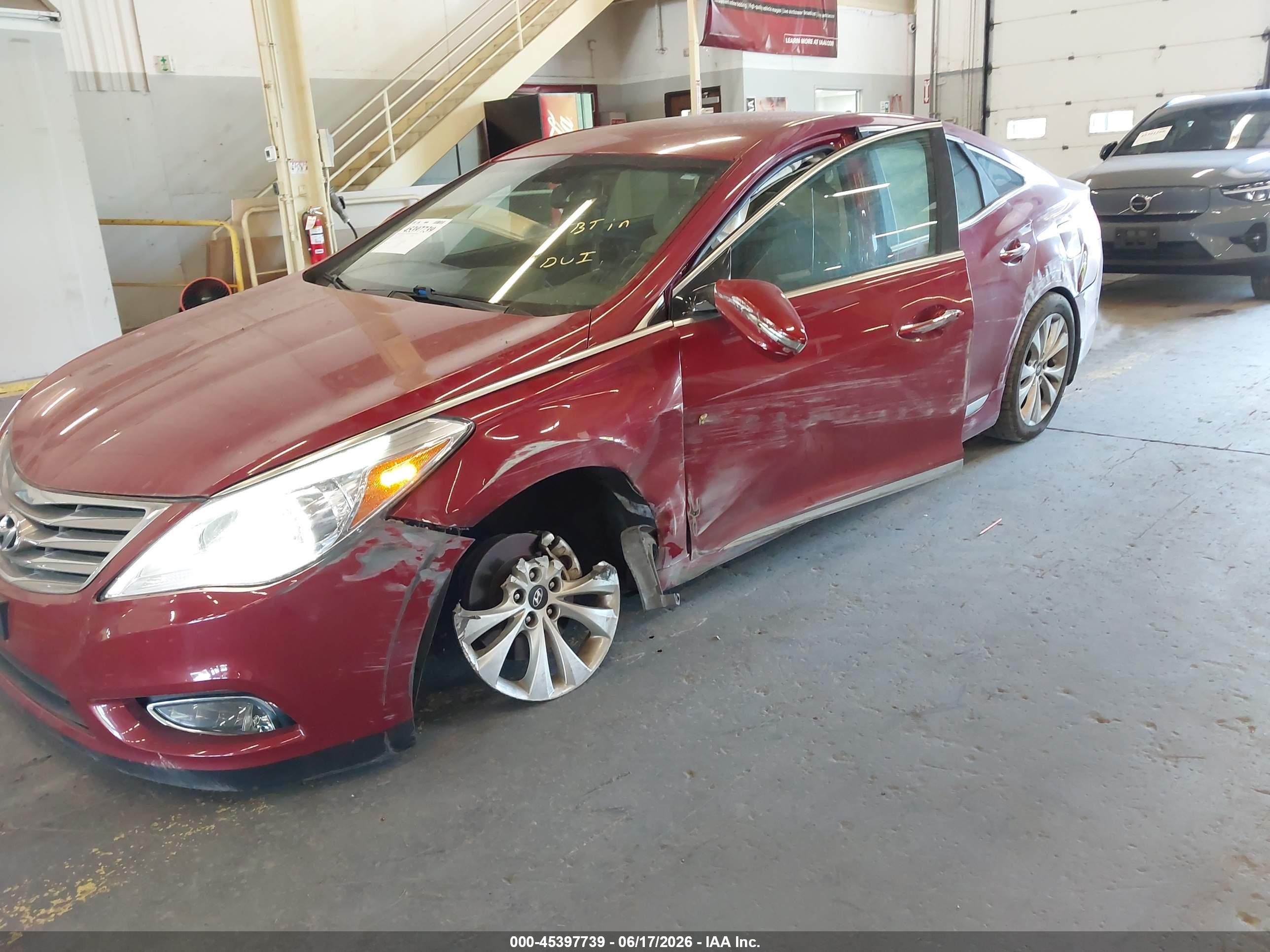 2014 Hyundai Azera Limited Burgundy vin: KMHFH4JG7EA386046
