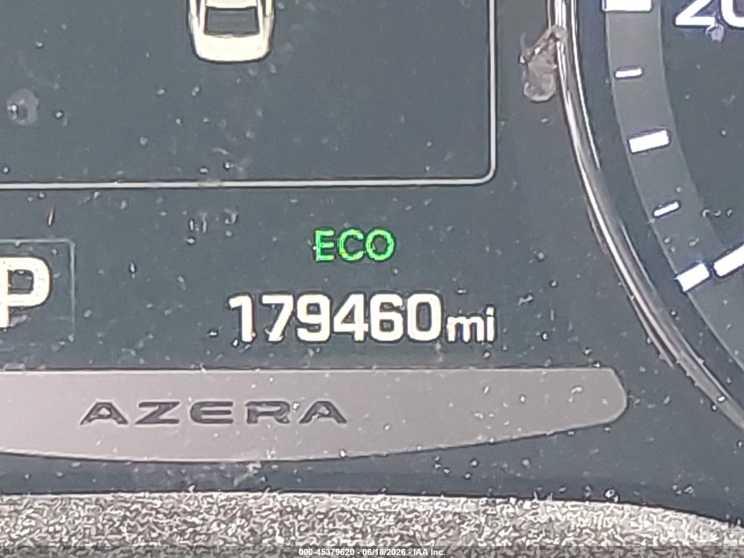 2015 Hyundai Azera   White vin: KMHFH4JG7FA434064
