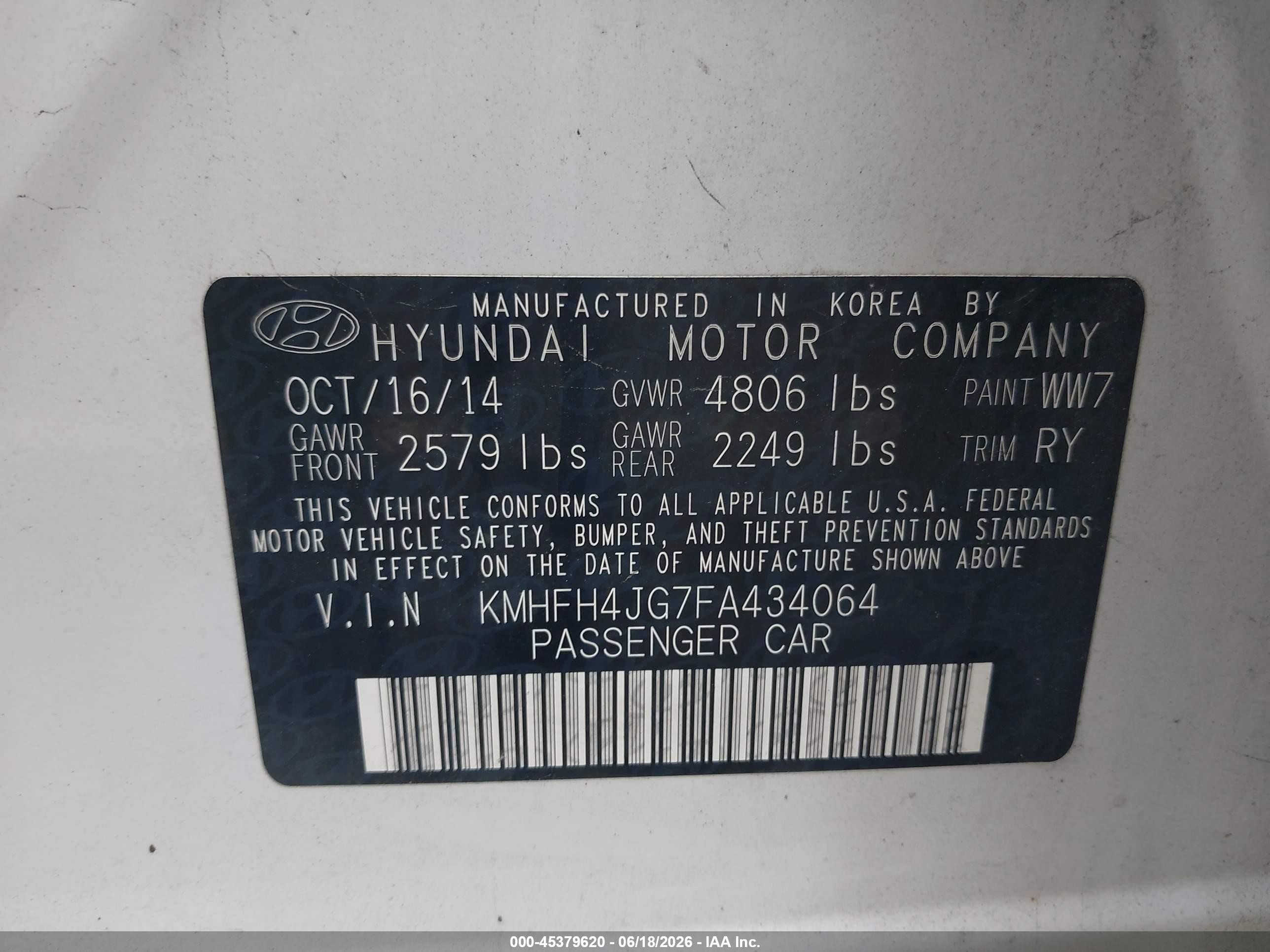 2015 Hyundai Azera   White vin: KMHFH4JG7FA434064