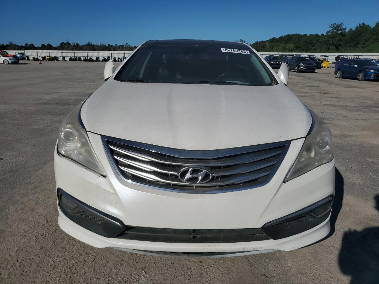 2015 Hyundai Azera Limited White vin: KMHFH4JG7FA480039