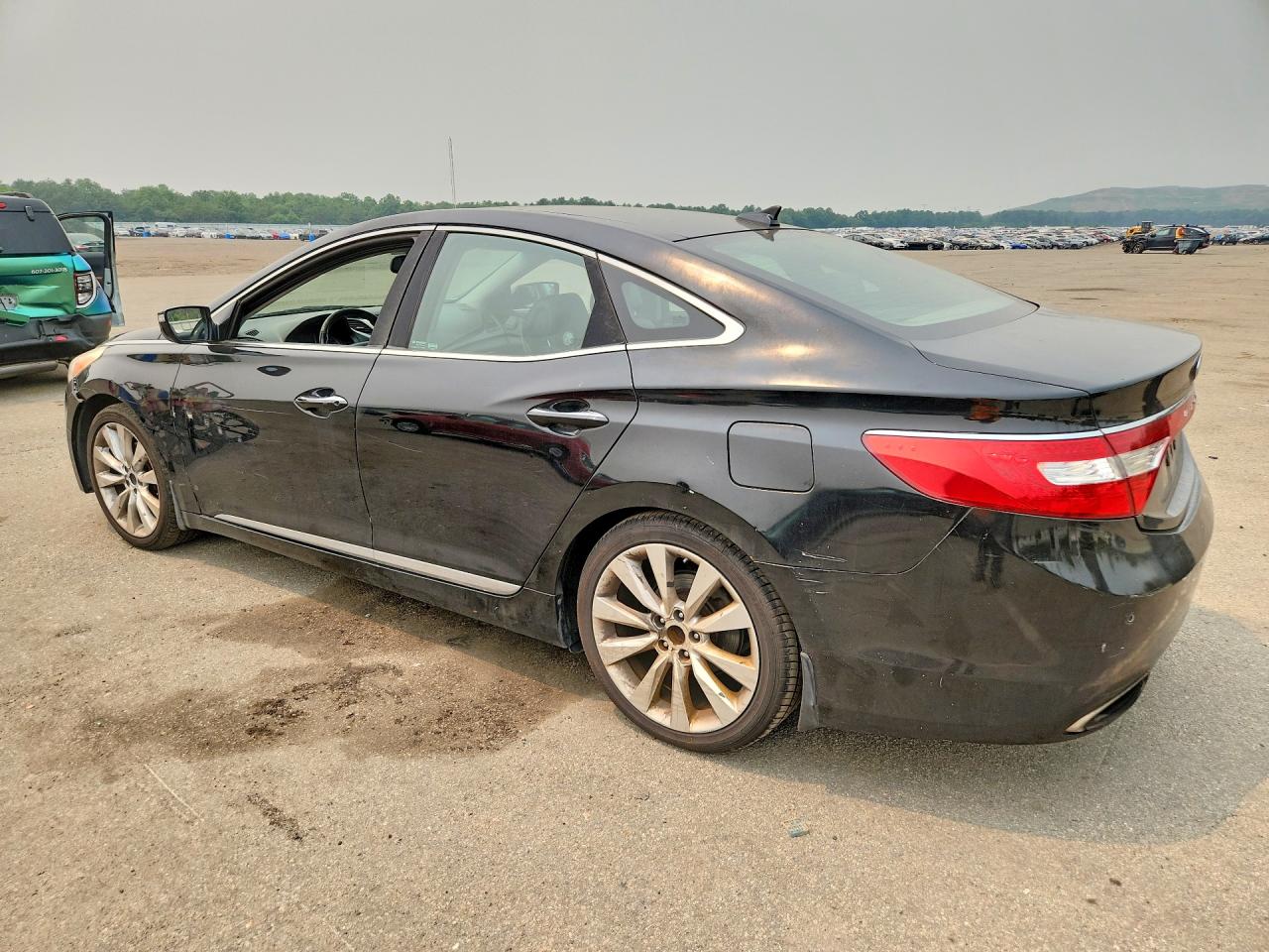 2012 Hyundai Azera Base Black vin: KMHFH4JG8CA192039