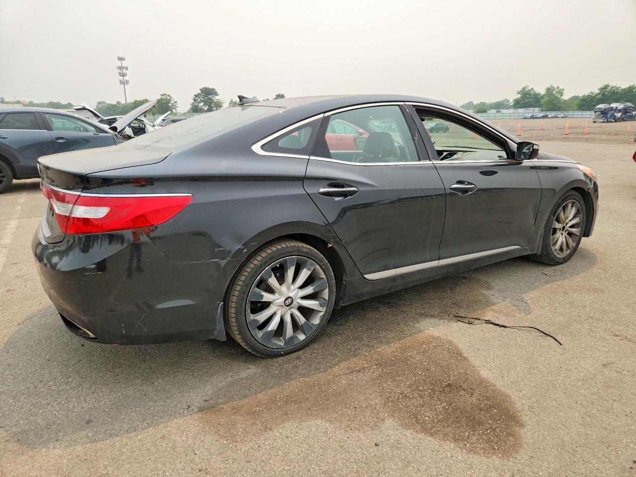2012 Hyundai Azera Base Black vin: KMHFH4JG8CA192039