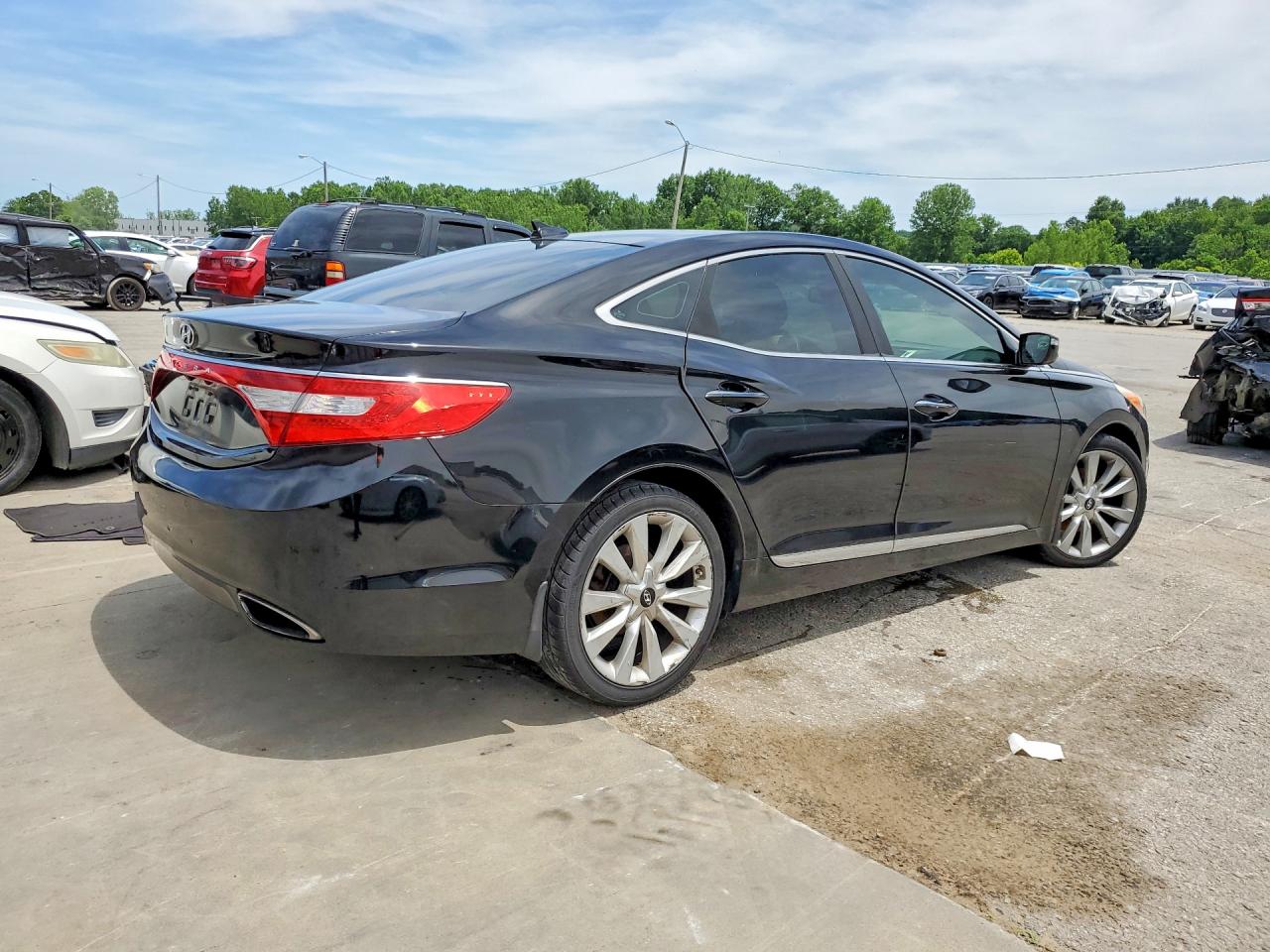 2013 Hyundai Azera Base Black vin: KMHFH4JG8DA204739