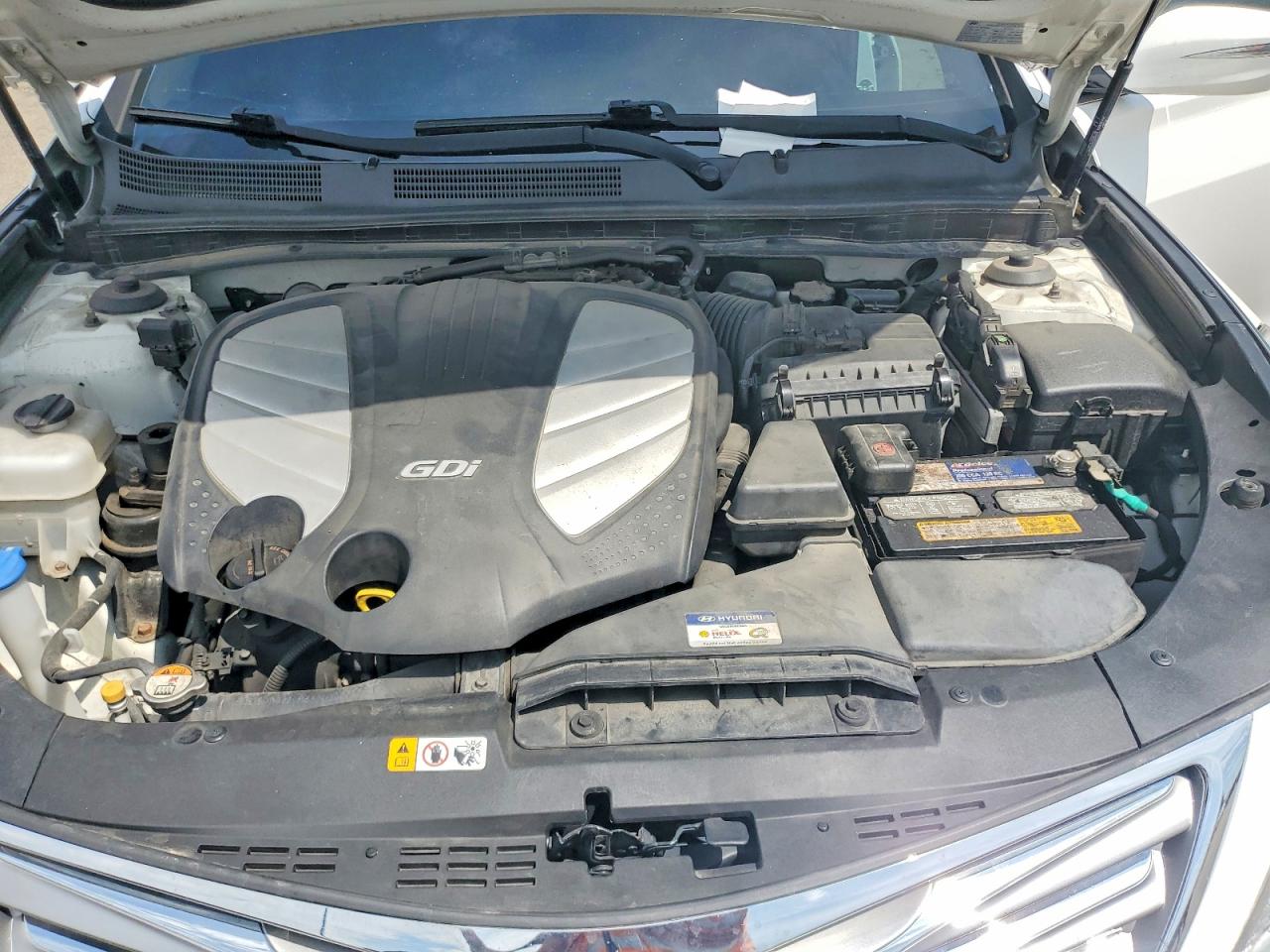 2013 Hyundai Azera Base White vin: KMHFH4JG8DA229723