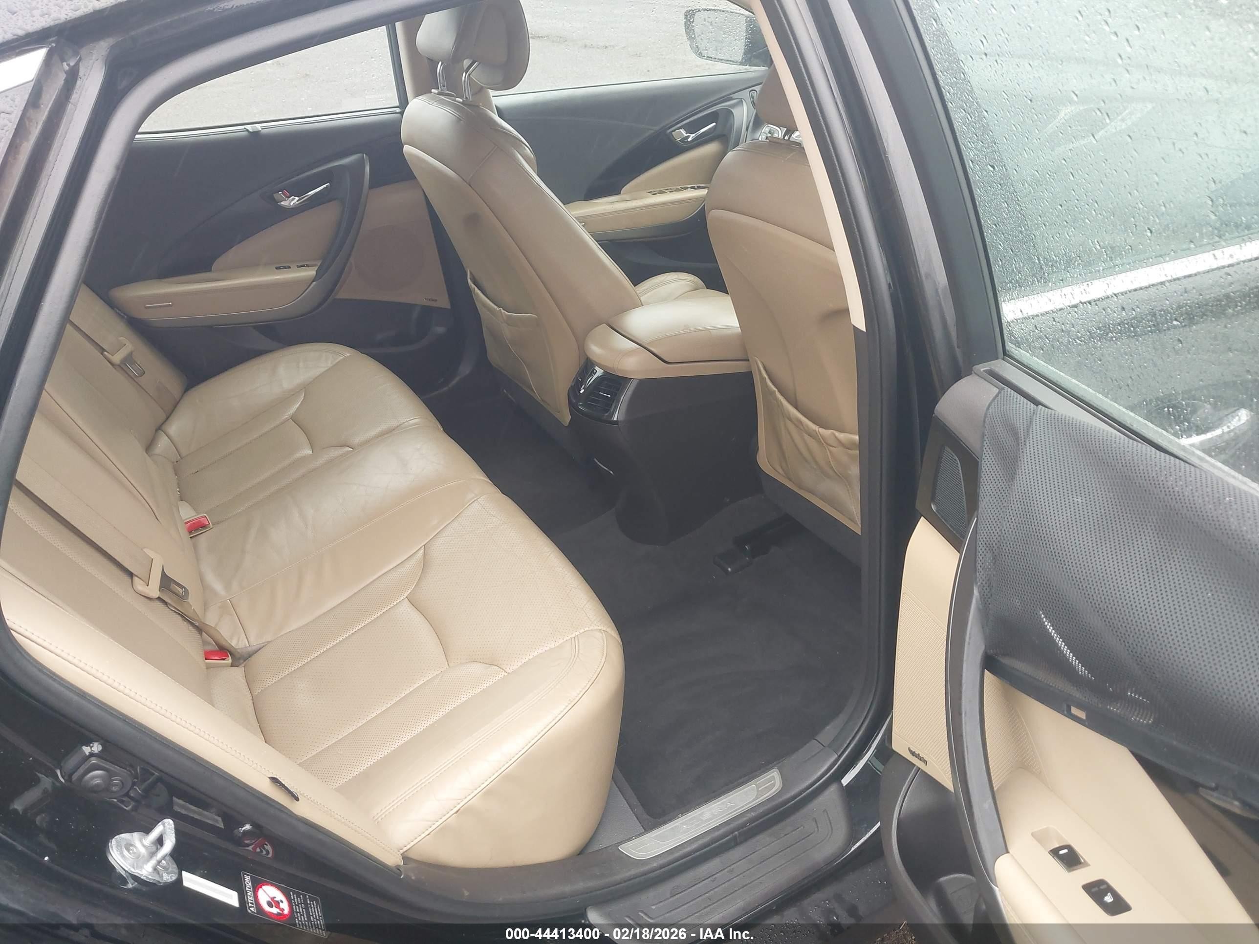 2012 Hyundai Azera   Black vin: KMHFH4JG9CA157722