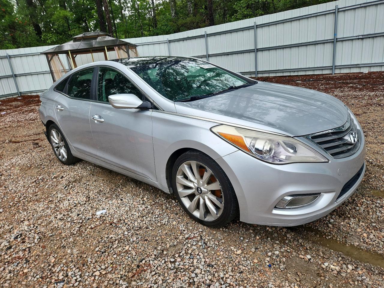 2013 Hyundai Azera Base Silver vin: KMHFH4JG9DA263458
