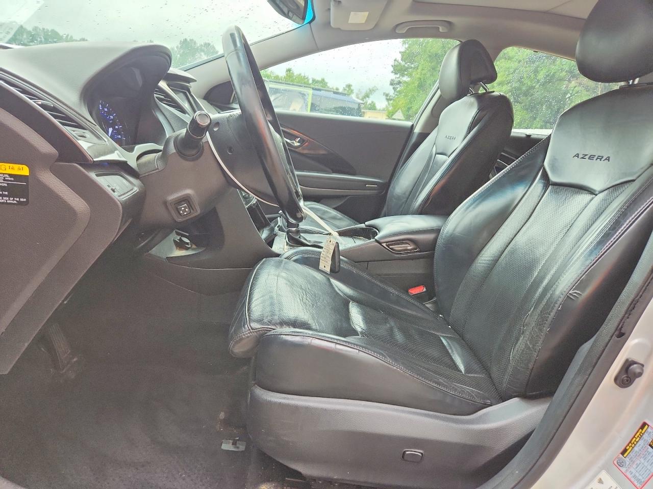 2013 Hyundai Azera Base Silver vin: KMHFH4JG9DA263458
