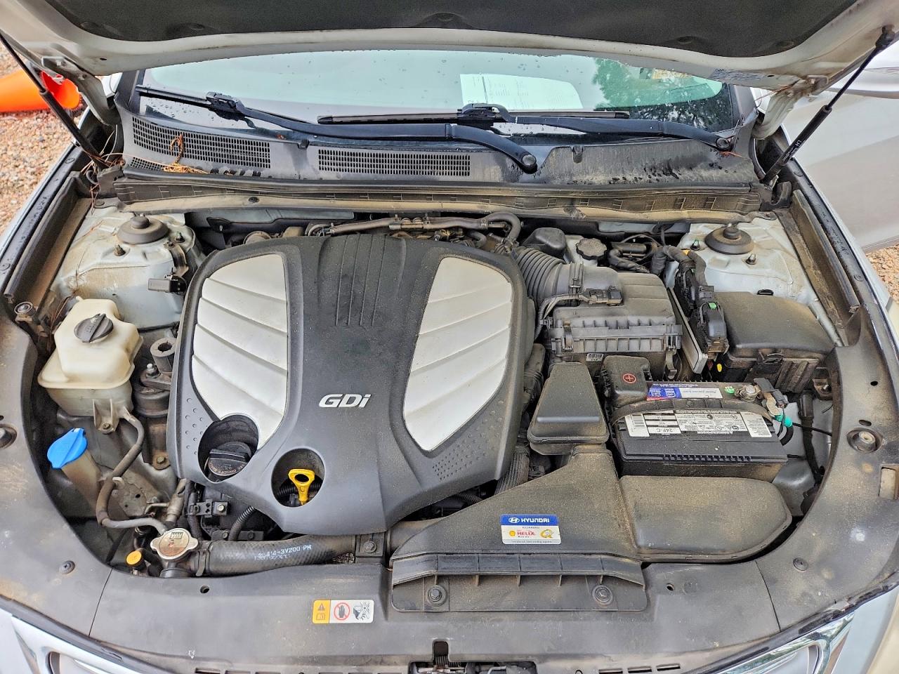 2013 Hyundai Azera Base Silver vin: KMHFH4JG9DA263458
