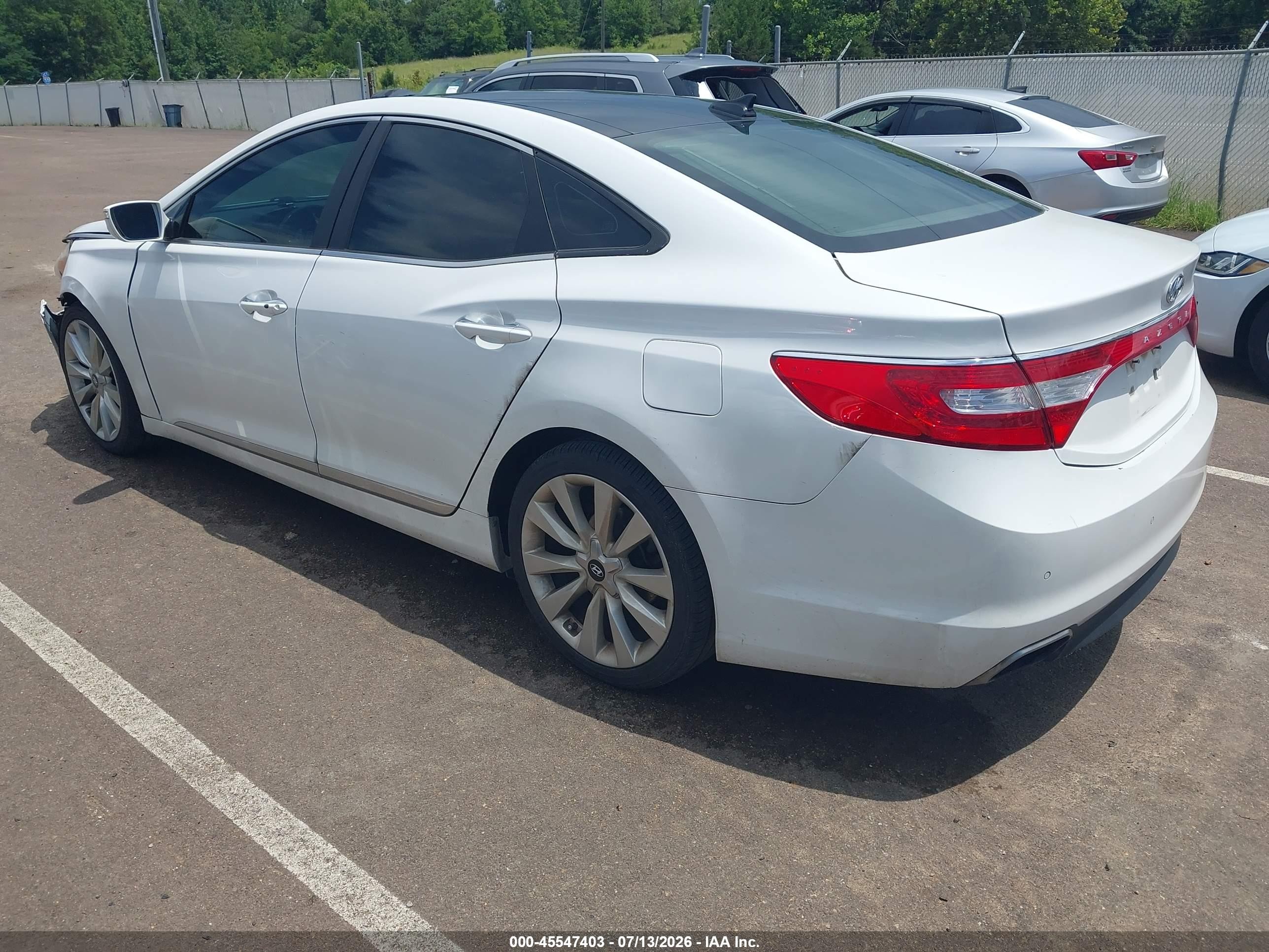 2015 Hyundai Azera Limited White vin: KMHFH4JG9FA476736