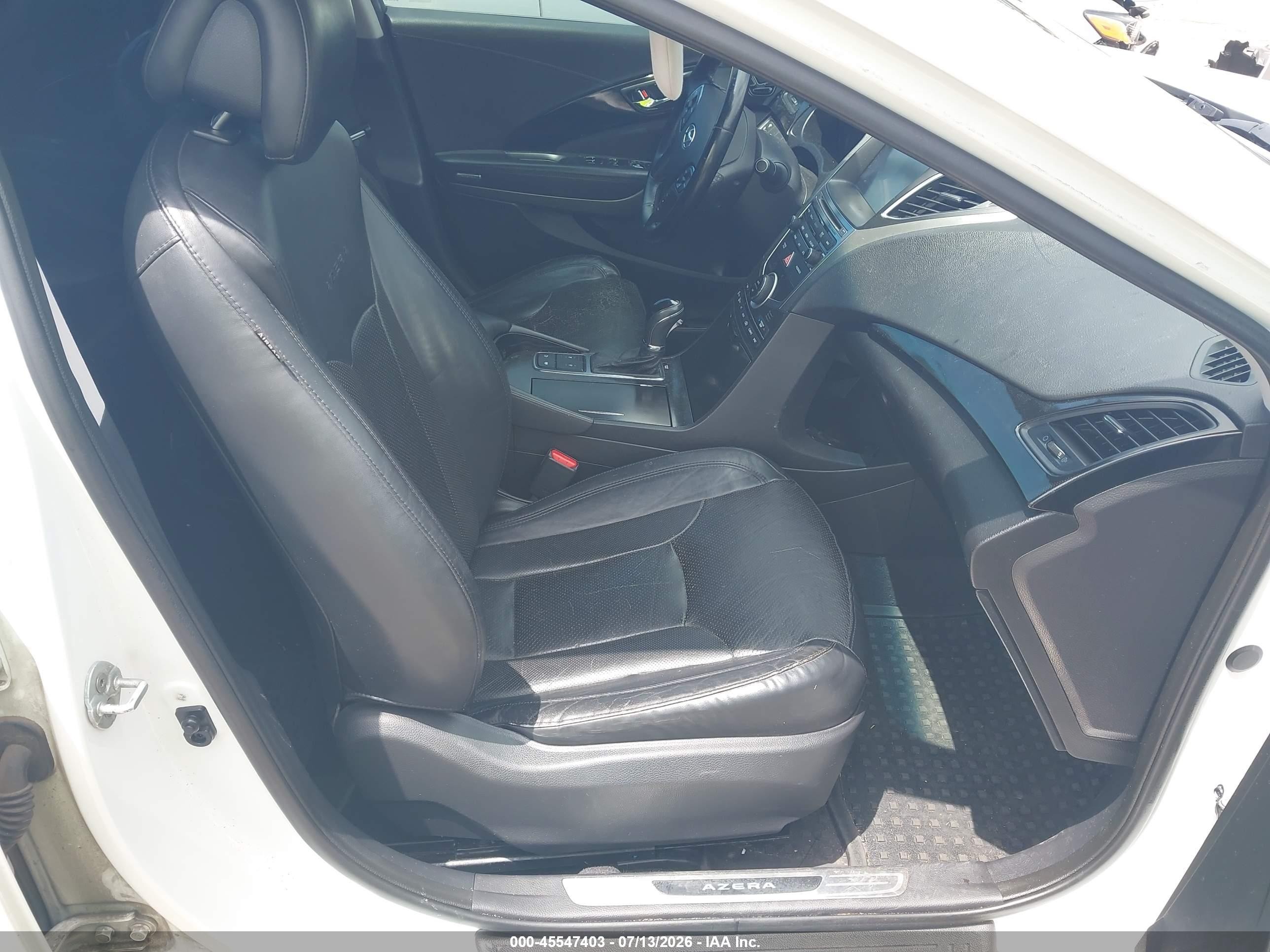 2015 Hyundai Azera Limited White vin: KMHFH4JG9FA476736