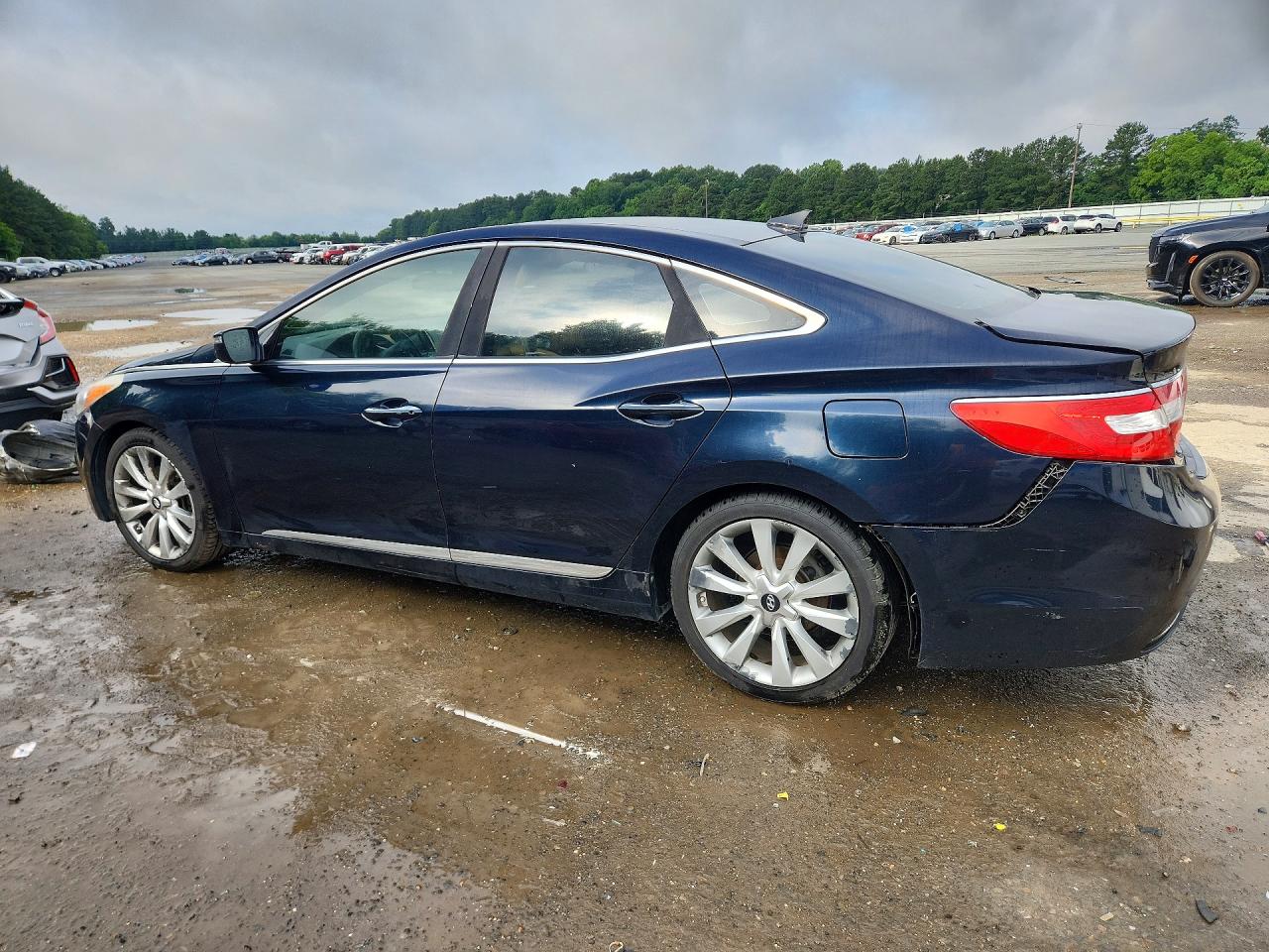 2013 Hyundai Azera Base Blue vin: KMHFH4JGXDA201907