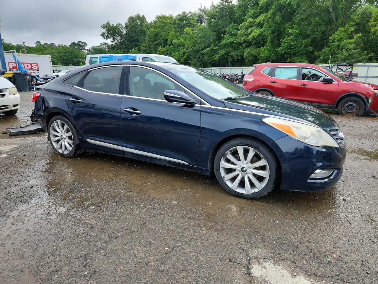 2013 Hyundai Azera Base Blue vin: KMHFH4JGXDA201907